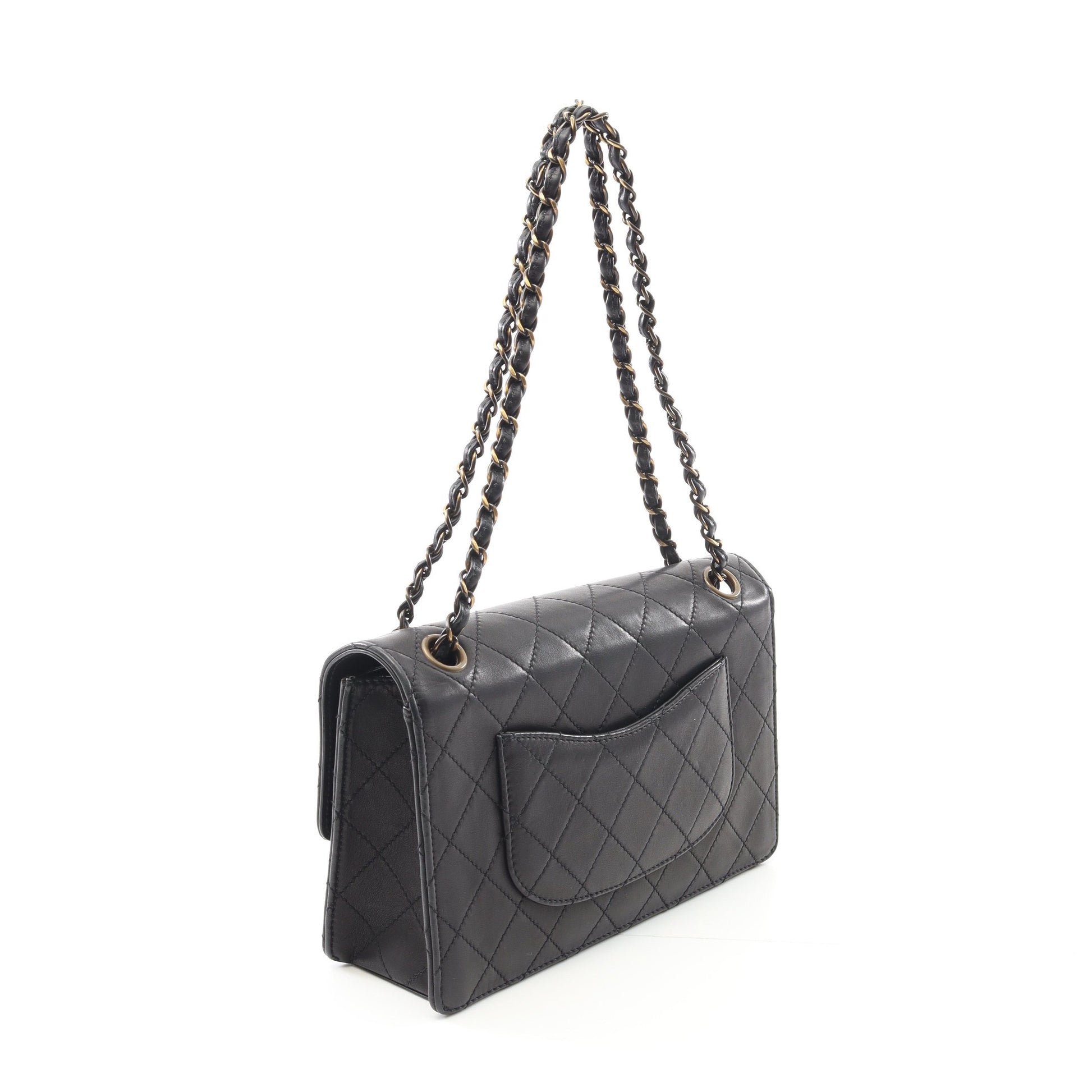 マトラッセ Wチェーンショルダーバッグ ラムスキン ブラック ゴールド金具 シャネル バッグ CHANEL