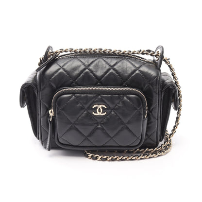 マトラッセ カメラバッグ チェーンショルダーバッグ ラムスキン ブラック ゴールド金具 シャネル バッグ CHANEL
