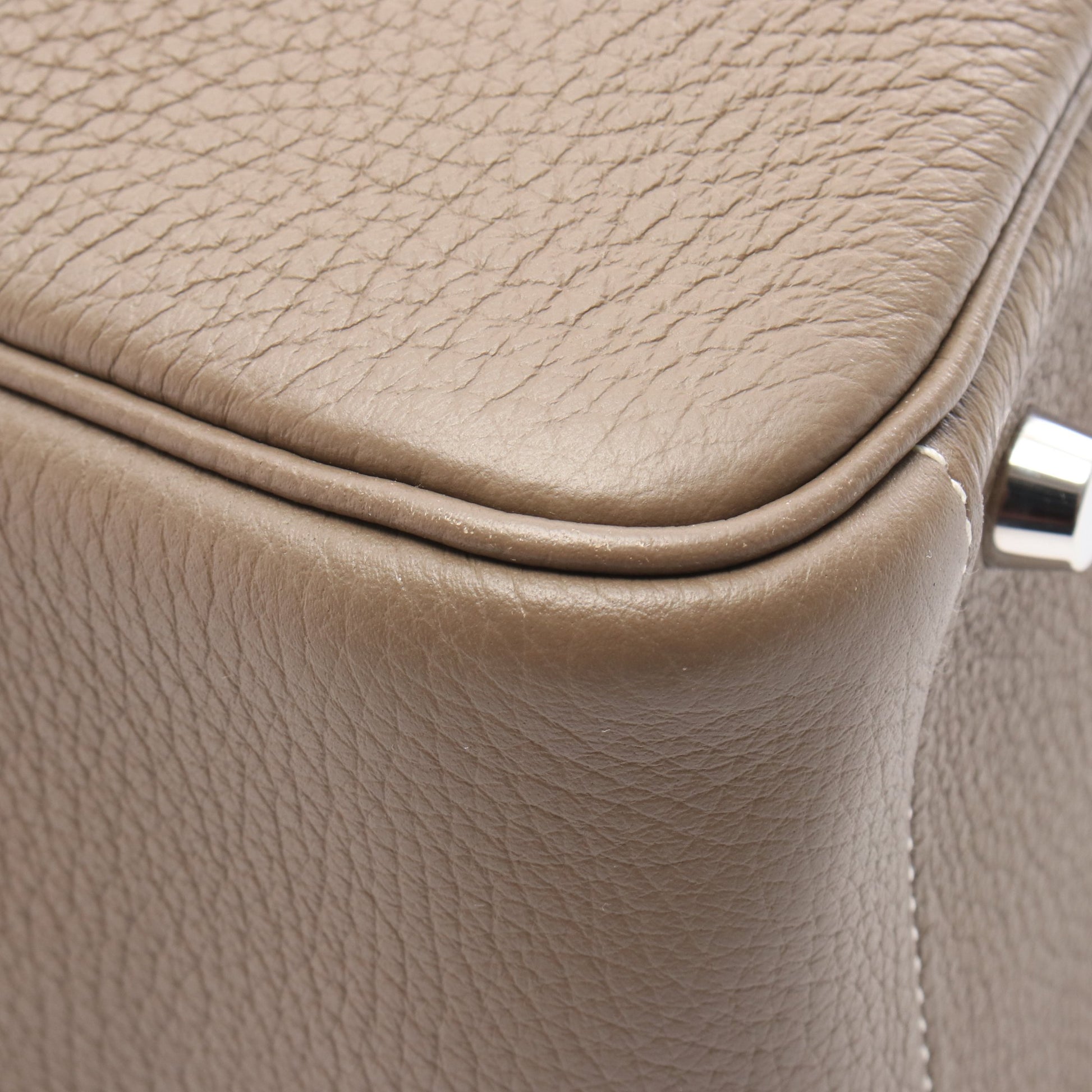 リンディ26 エトゥープ ショルダーバッグ トリヨンクレマンス グレーブラウン シルバー金具 Z刻印 エルメス バッグ HERMES