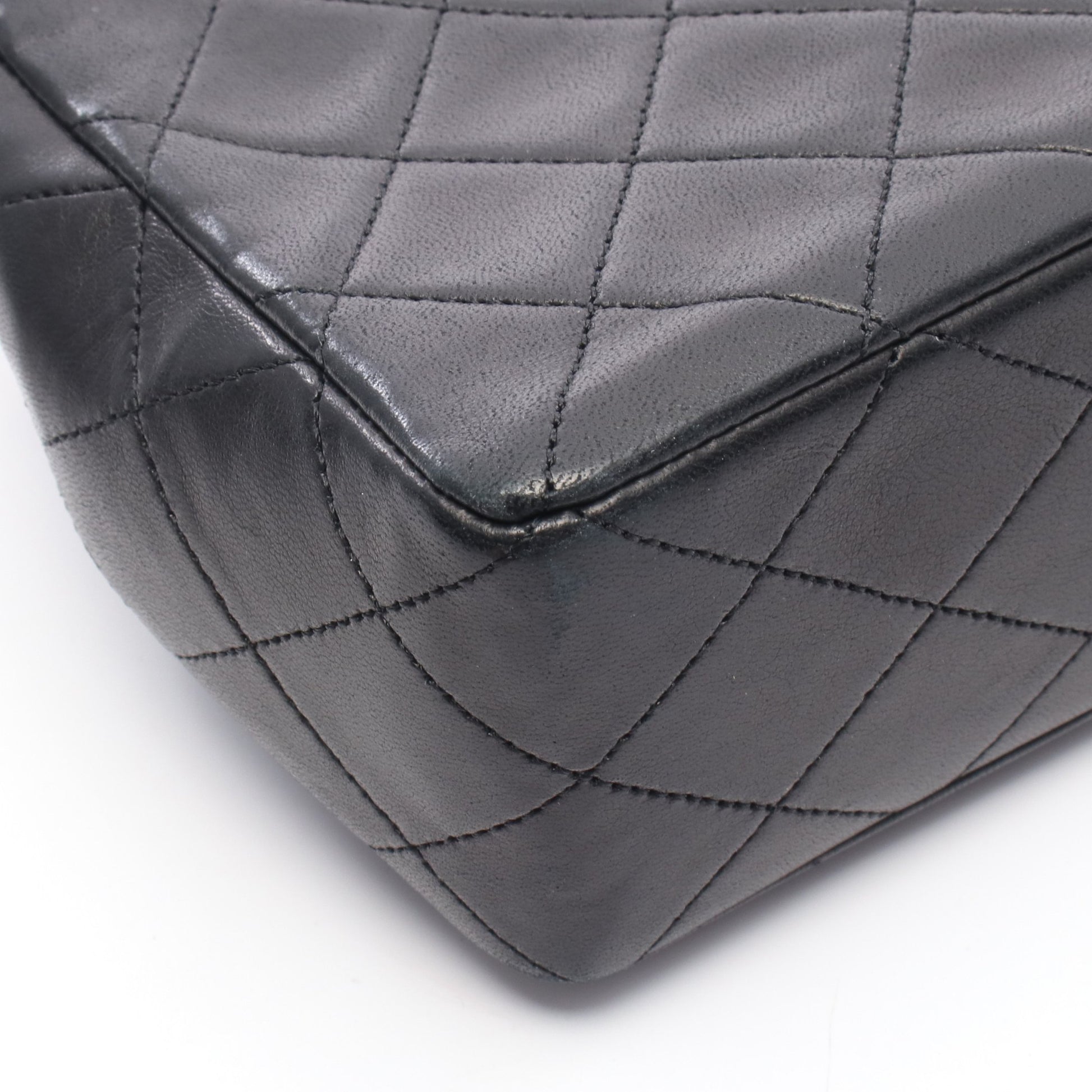 マトラッセ チェーンショルダーバッグ ラムスキン ブラック ゴールド金具 シャネル バッグ CHANEL