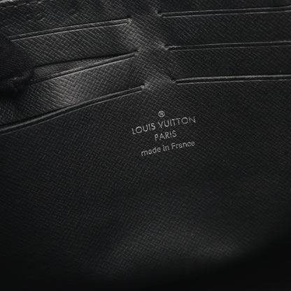 ポシェット ヴォワヤージュ タイガ ノワール クラッチバッグ レザー ブラック ルイヴィトン バッグ LOUIS VUITTON