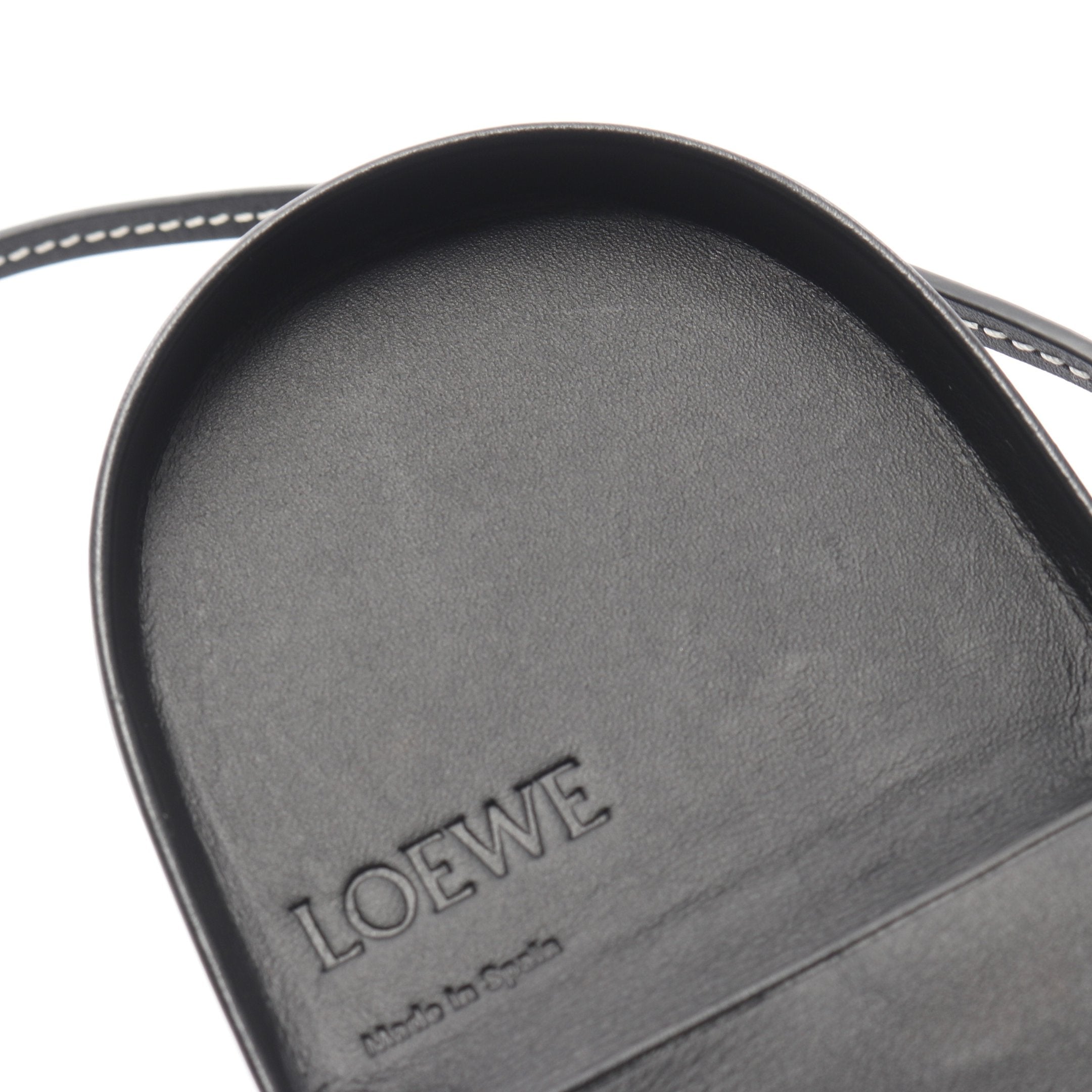 LOEWE HEEL POUCH SMALL ヒールポーチ　ブラック　レザー LOEWE ロエベ HEEL POUCH SMALL ヒールポーチ LOEWE ロエベ HEEL POUCH