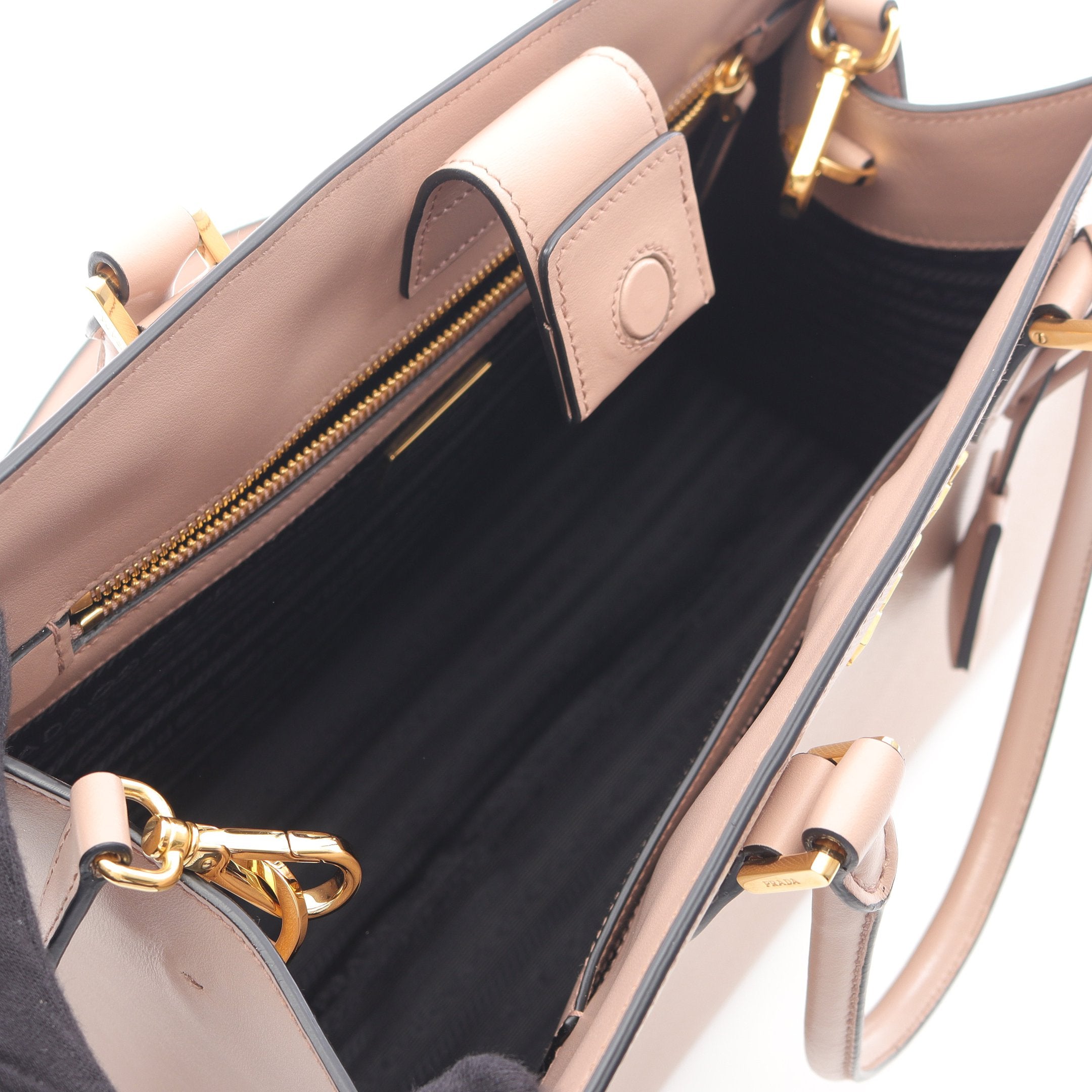 ハンドバッグ サフィアーノレザー ピンクベージュ 2WAY プラダ – RECLO