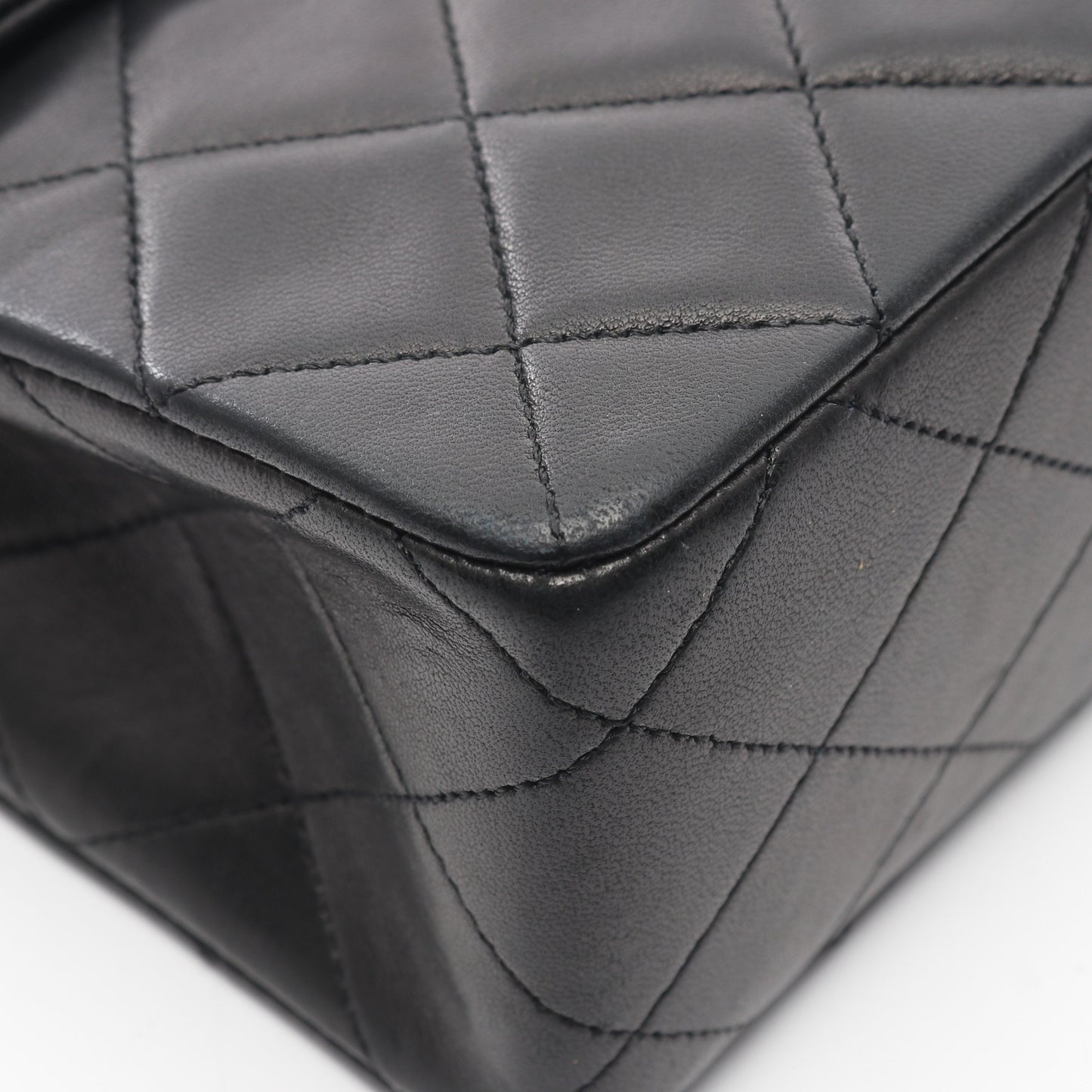 マトラッセ チェーンショルダーバッグ ラムスキン ブラック ゴールド金具 シャネル バッグ CHANEL