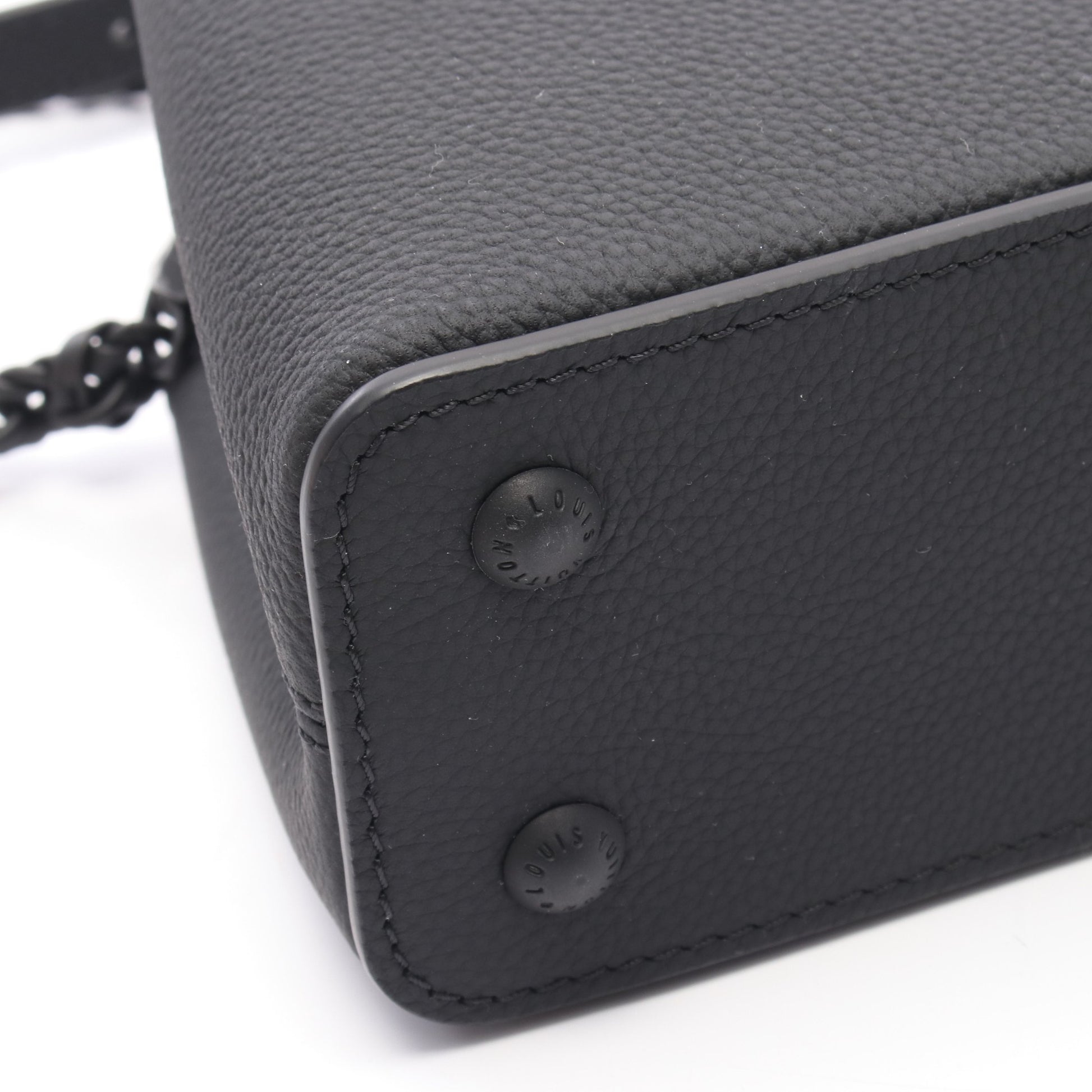 カプシーヌEW MINI ハンドバッグ レザー ブラック 2WAY ルイヴィトン バッグ LOUIS VUITTON