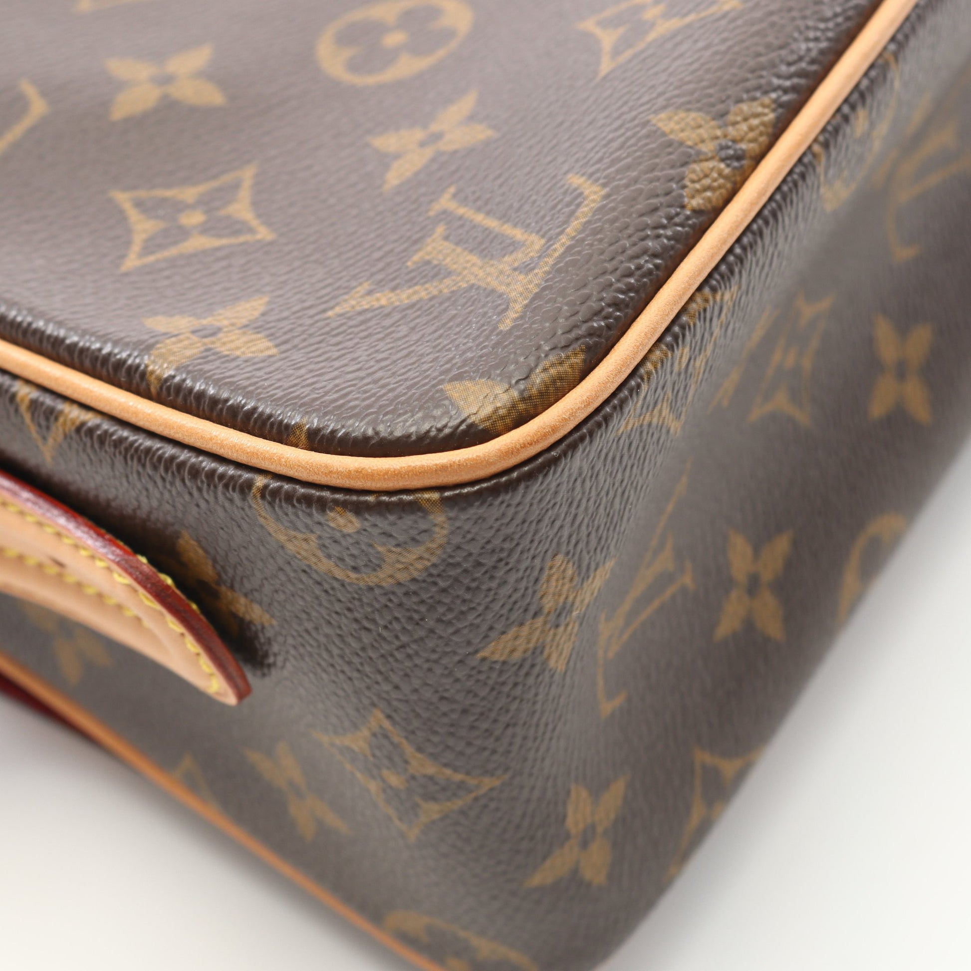 ヴィバシテMM モノグラム ショルダーバッグ PVC レザー ブラウン ルイヴィトン バッグ LOUIS VUITTON