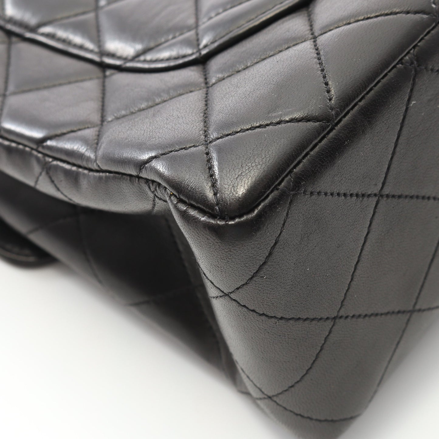 デカマトラッセ 30 シングルフラップ Wチェーンショルダーバッグ ラムスキン ブラック ゴールド金具 シャネル バッグ CHANEL