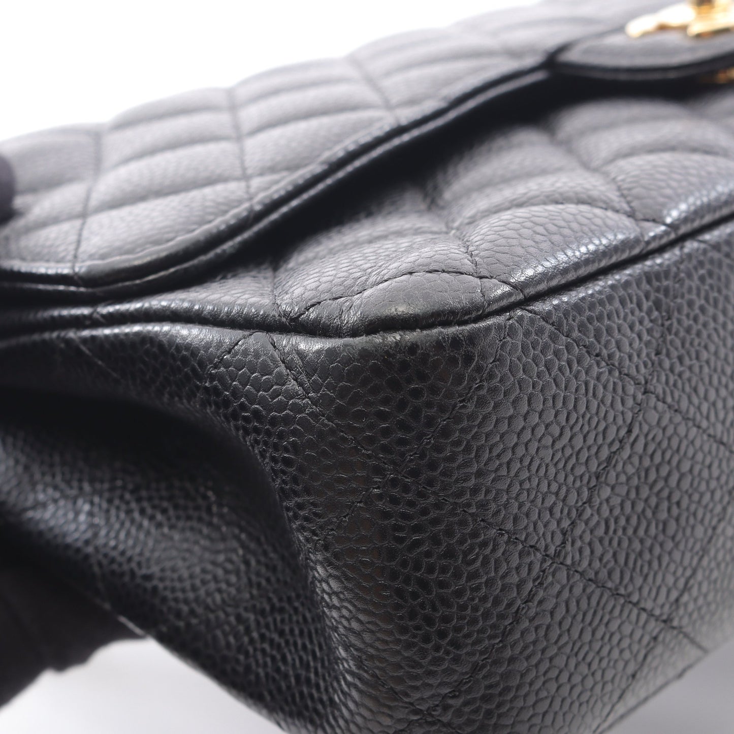 マトラッセ Wフラップ Wチェーンショルダーバッグ キャビアスキン ブラック ゴールド金具 シャネル バッグ CHANEL
