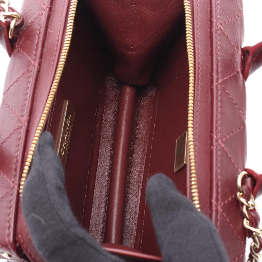スモール ヴァニティケース マトラッセ チェーンショルダーバッグ レザー ボルドー ゴールド金具 2WAY シャネル バッグ CHANEL
