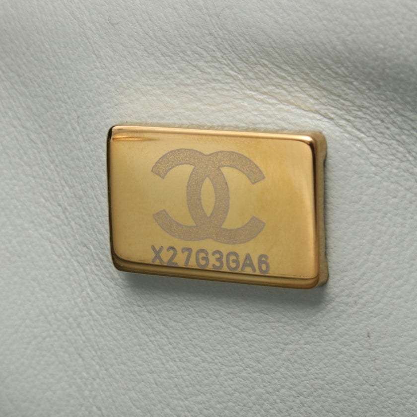 ミニ フラップ バッグ マトラッセ チェーンショルダーバッグ レザー ライトブルー ゴールド金具 シャネル バッグ CHANEL