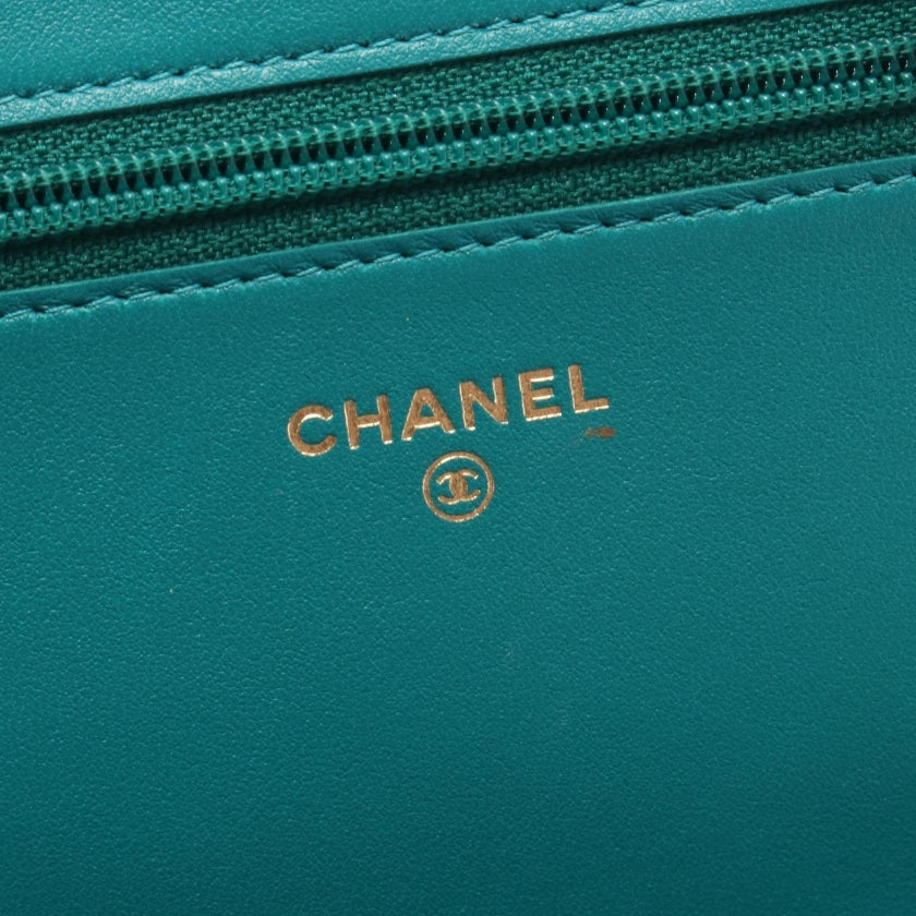 ボーイシャネル マトラッセ チェーンウォレット レザー グリーン ゴールド金具 シャネル バッグ CHANEL