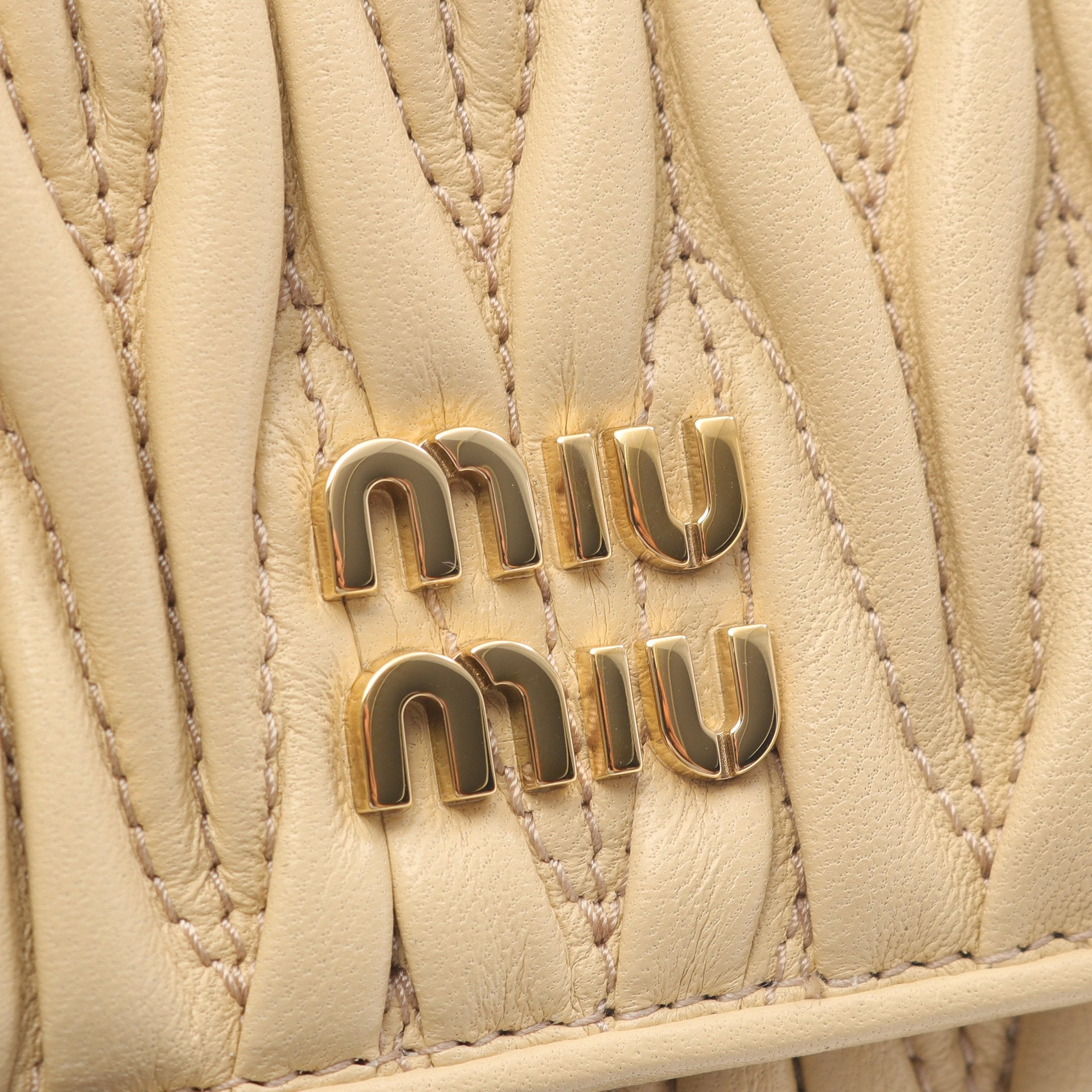 MATELASSE'MIU マテラッセ 三つ折り財布 レザー ライトベージュ