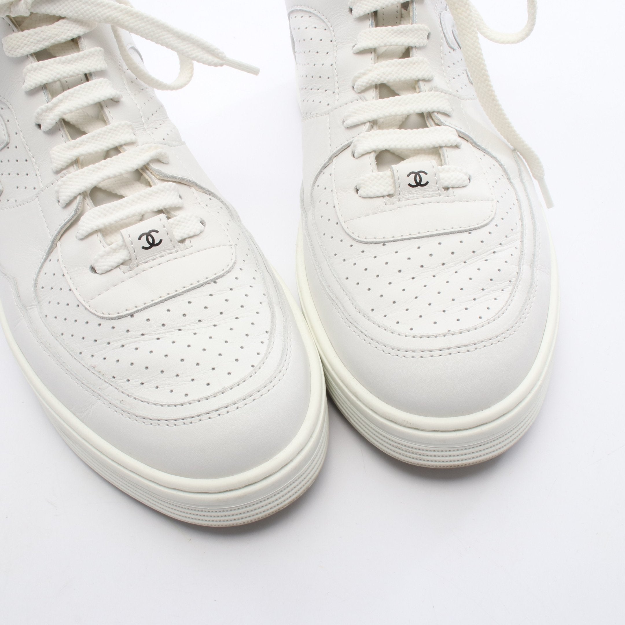 CHANEL シャネル　ホワイトレザー スニーカー　39 Chanel ホワイト レザー スニーカー