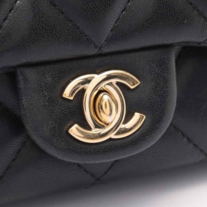 マトラッセ スモールフラップ チェーンショルダーバッグ ラムスキン ブラック ゴールド金具 シャネル バッグ CHANEL