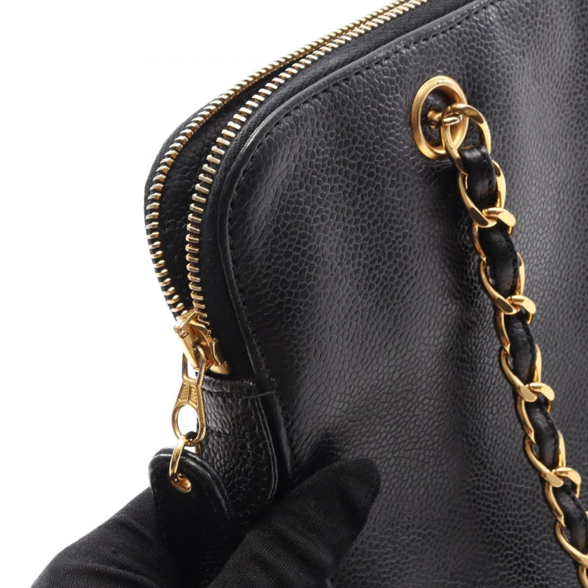 ココマーク チェーンショルダーバッグ キャビアスキン ブラック ゴールド金具 シャネル バッグ CHANEL