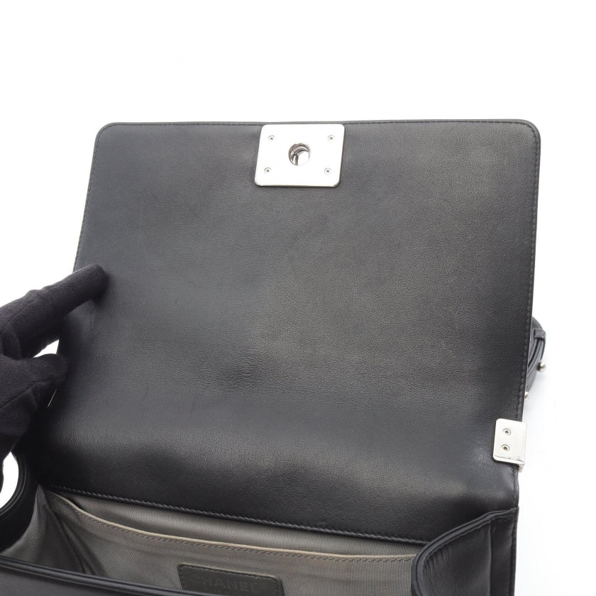 ボーイシャネル シェブロン Vステッチ チェーンショルダーバッグ レザー ブラック シルバー金具 シャネル バッグ CHANEL