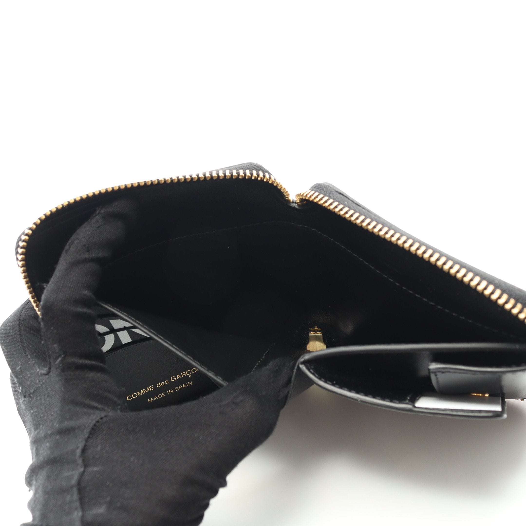 HUGE LOGO ラウンドファスナー二つ折り財布 レザー ブラック