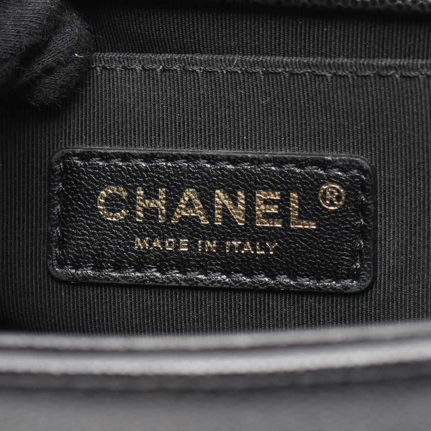 ボーイシャネル スモール チェーンショルダーバッグ キャビアスキン ブラック ゴールド金具 シャネル バッグ CHANEL