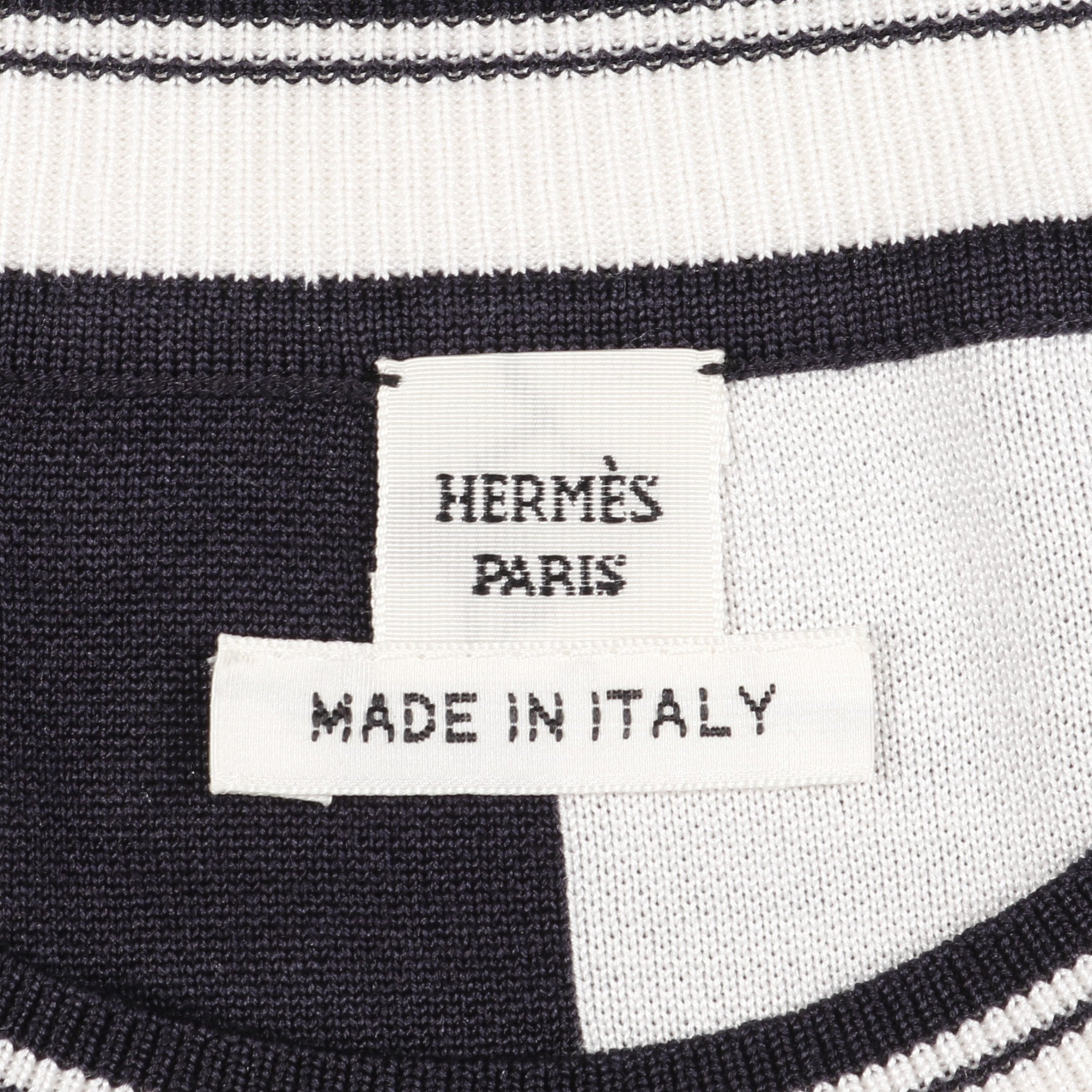 エルメス HERMES En Desordre Finesse ワンピース 衣料品 トップス シルク シルク レディース ホワイト系 / ネイビー系 【中古】 En Desordre Finesse ニットワンピース シルク ホワイト ネイビー