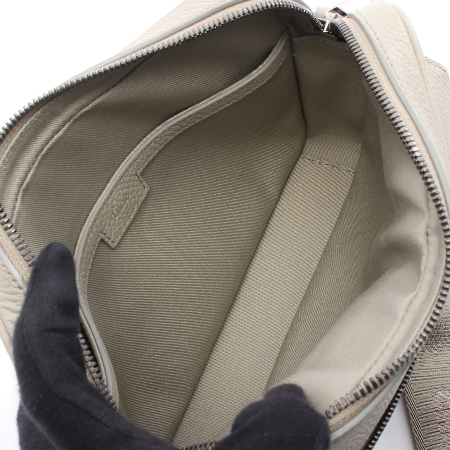 Rider 2.0 ジップ メッセンジャーバッグ ディオール グラビティ ショルダーバッグ レザー グレーベージュ バッグ Christian Dior