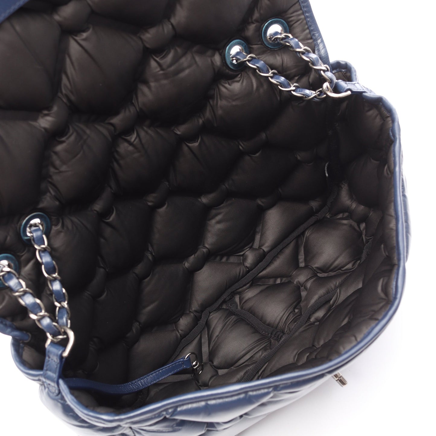 バブルキルト Wチェーンショルダーバッグ ラムスキン ダークブルー シルバー金具 シャネル バッグ CHANEL