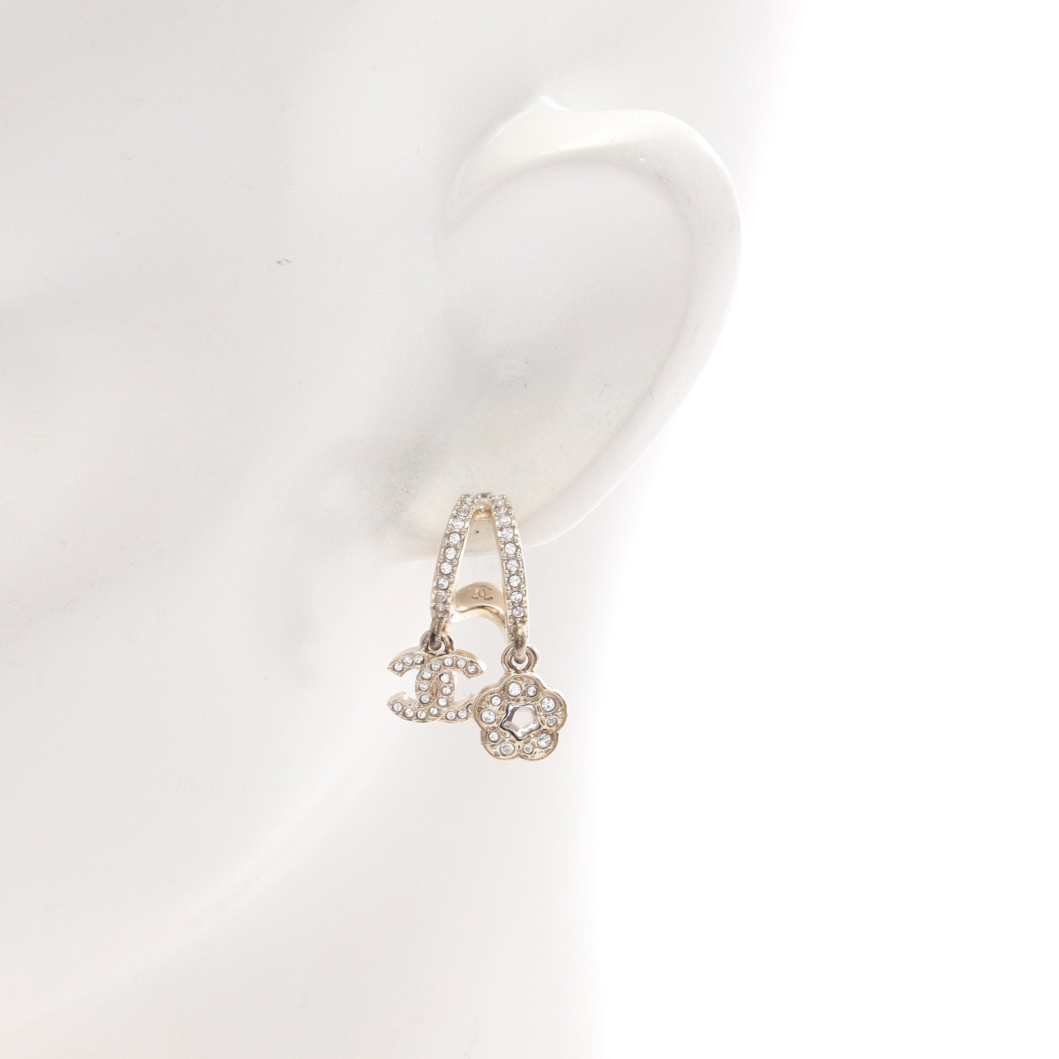 ココマーク フラワー フープ ピアス GP ラインストーン ゴールド B25P