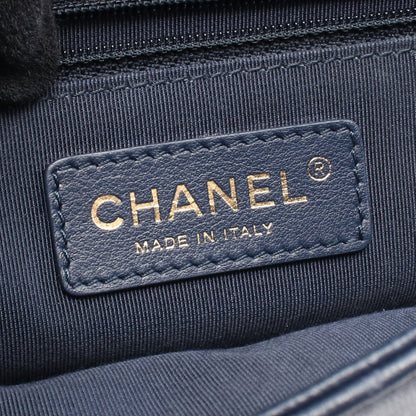 シェブロン Vステッチ Wフラップ チェーンショルダーバッグ レザー ネイビー ゴールド金具 シャネル バッグ CHANEL