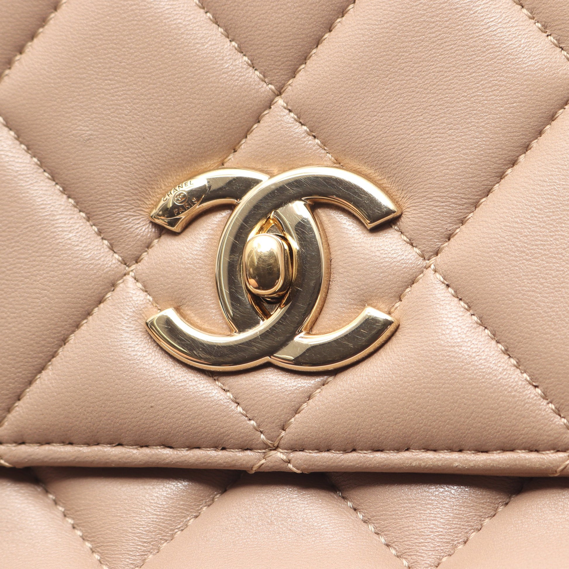 トレンディCC トップハンドル ハンドバッグ ラムスキン グレーベージュ ゴールド金具 2WAY シャネル バッグ CHANEL