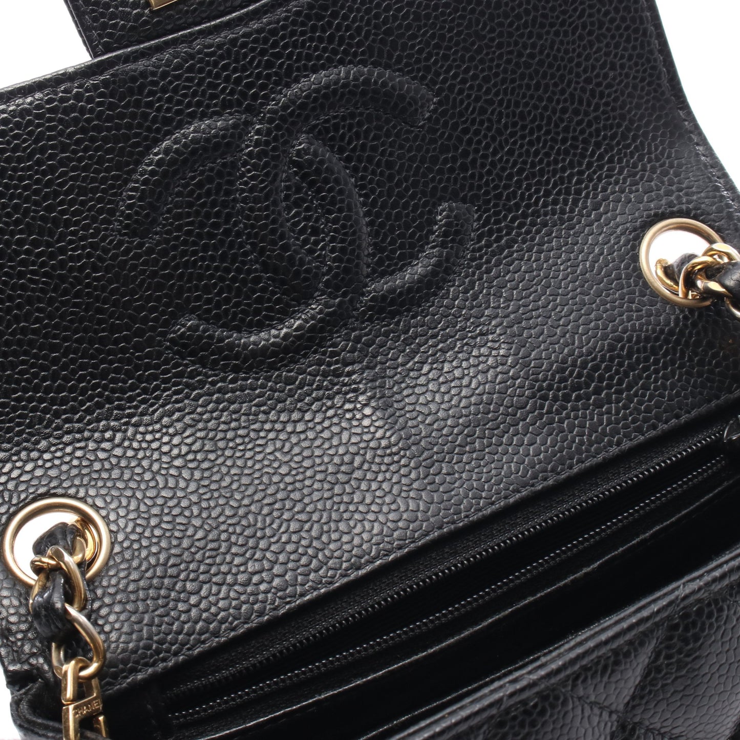 ミニマトラッセ チェーンショルダーバッグ キャビアスキン ブラック ゴールド金具 シャネル バッグ CHANEL