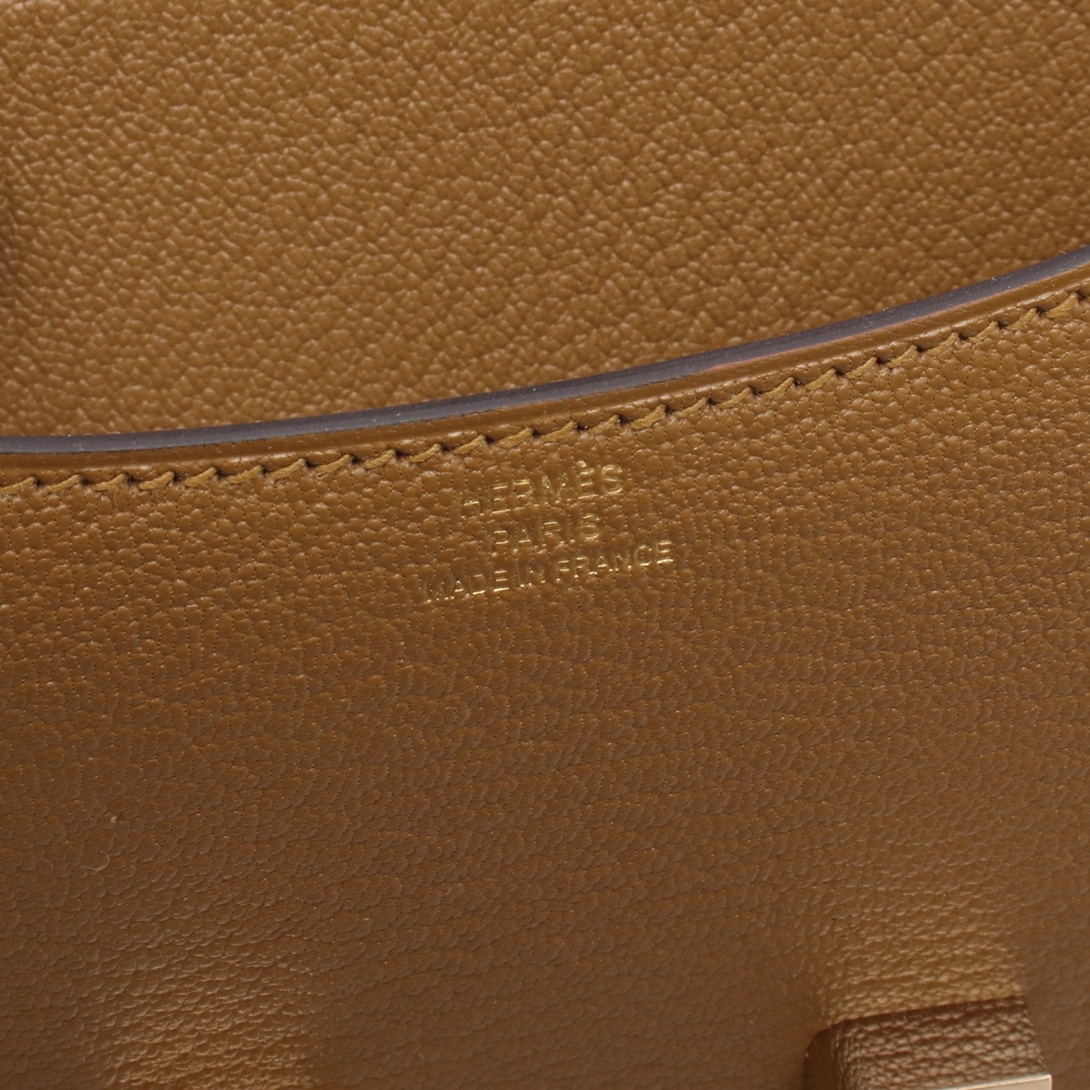 コンスタンス3 ミニ ミロワール ヴェルソ クラフト ショルダーバッグ