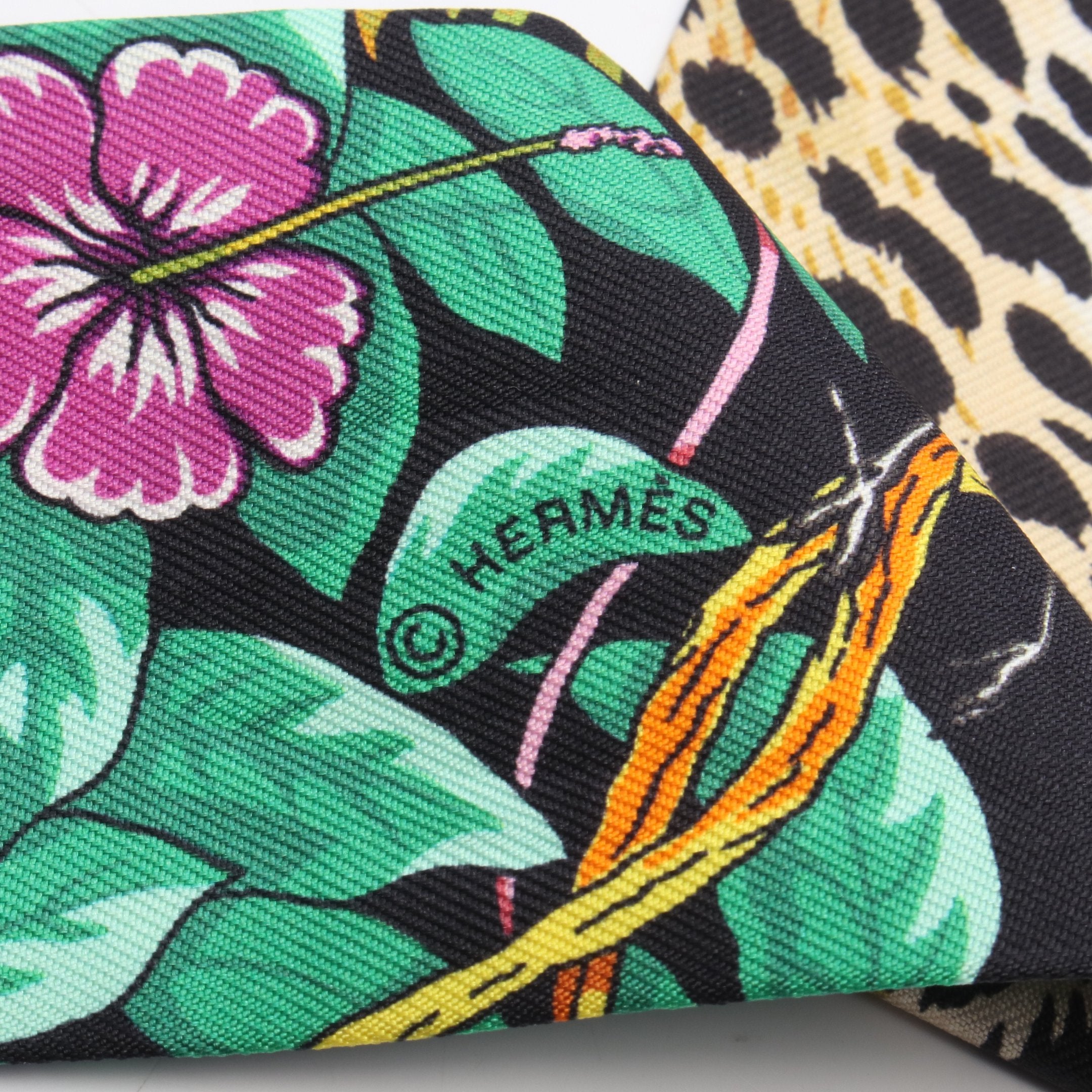 HERMES エルメス スカーフ ツイリー リボンスカーフ 花 シルク グリーン 楽天市場】エルメス ツイリー グリーンの通販