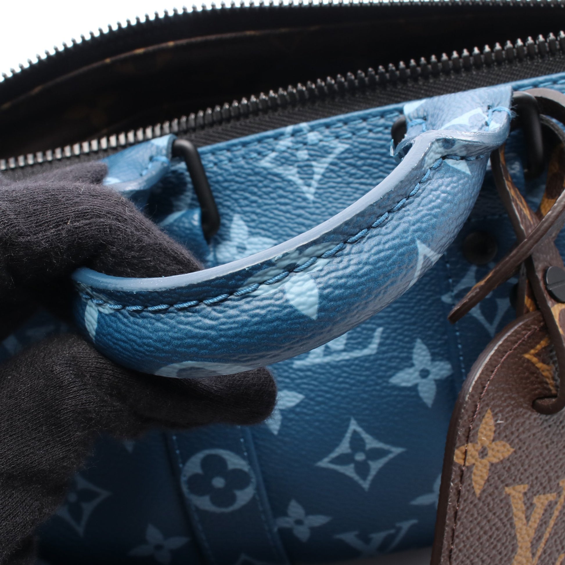 キーポル バンドリエール25 モノグラム アトランティック ハンドバッグ PVC ブルー 2WAY ルイヴィトン バッグ LOUIS VUITTON