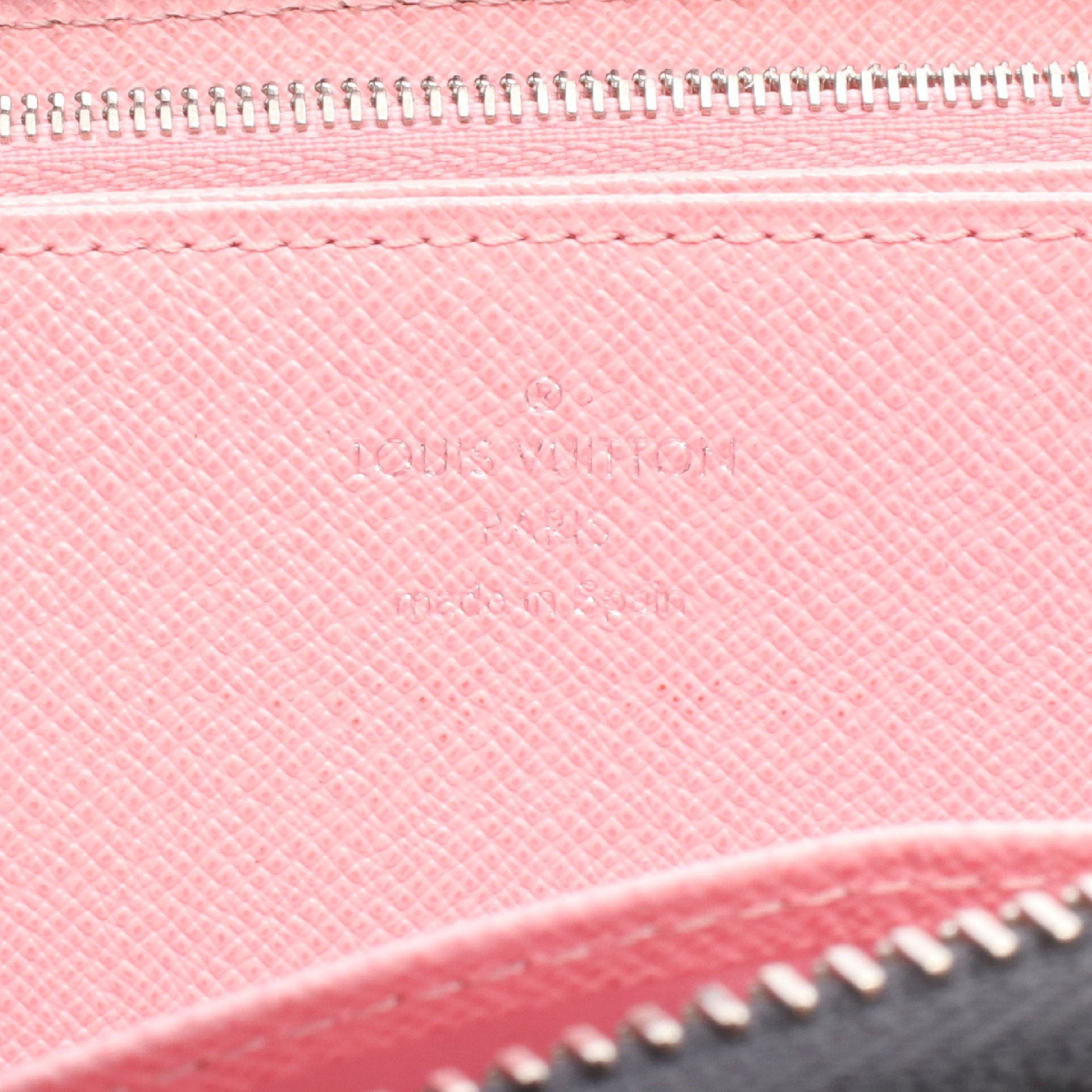 ジッピーウォレット エピ エタン ラウンドファスナー長財布 レザー