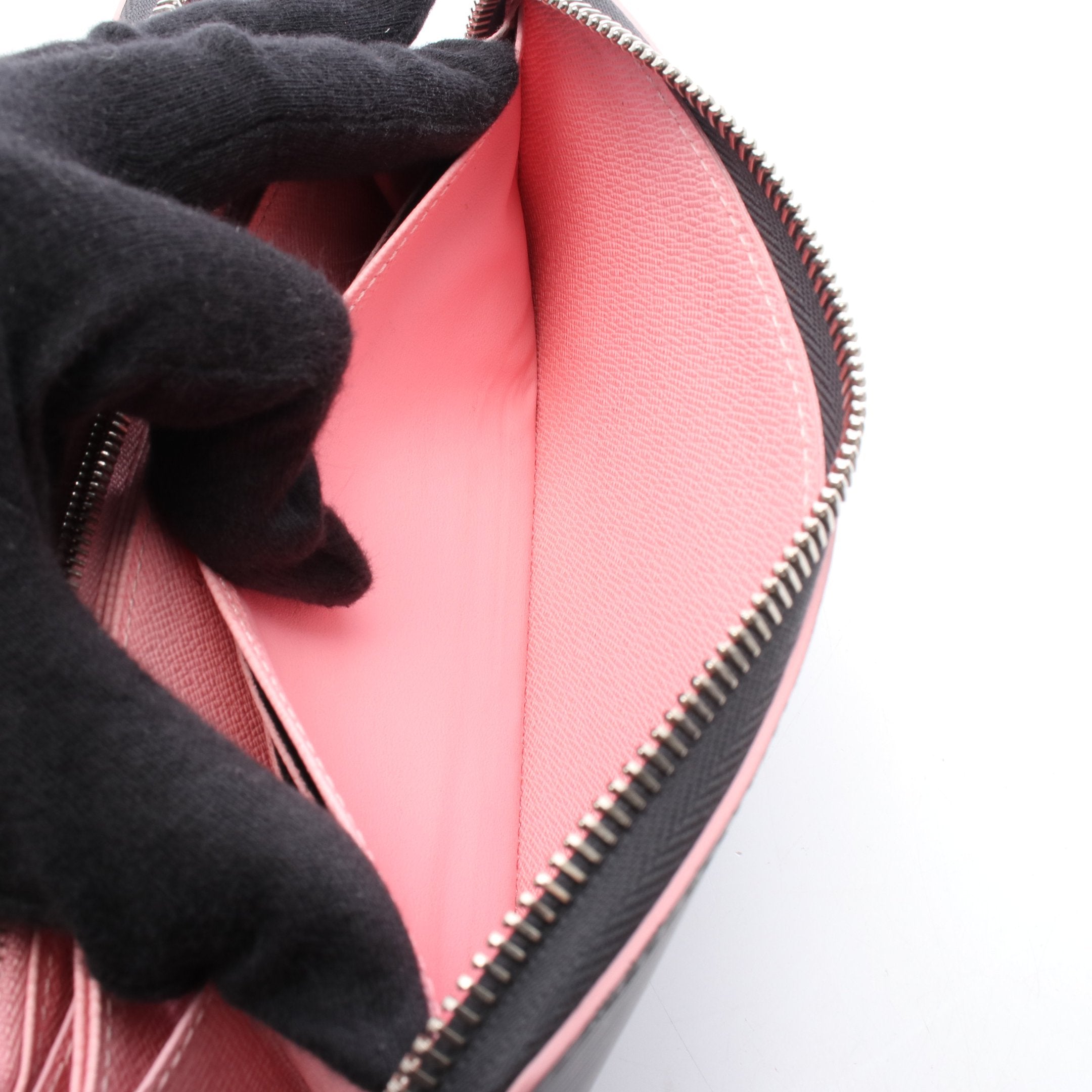 ジッピーウォレット エピ エタン ラウンドファスナー長財布 レザー