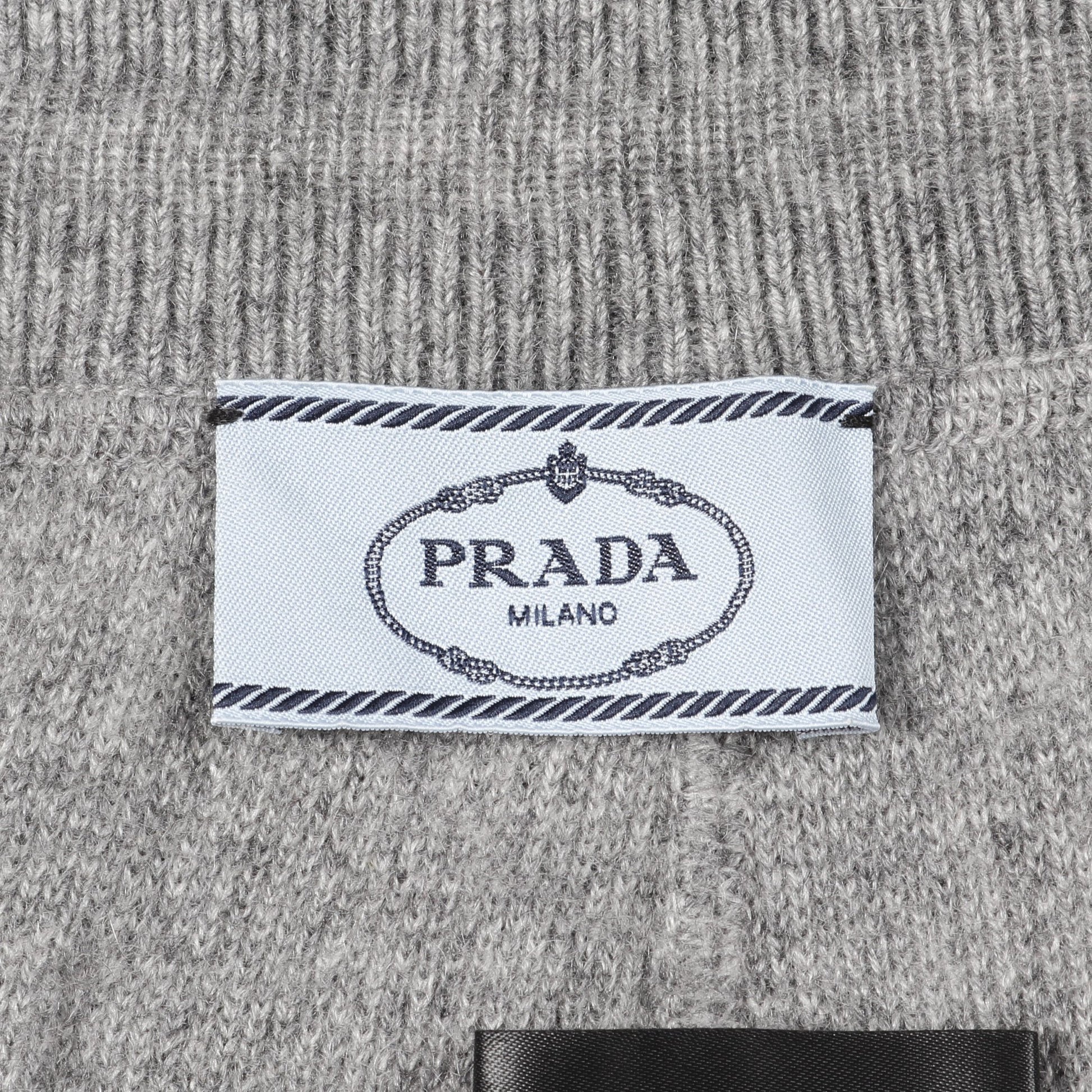 ニット イージーパンツ スウェットパンツ カシミヤ グレー トライアングルロゴ プラダ ボトムス PRADA