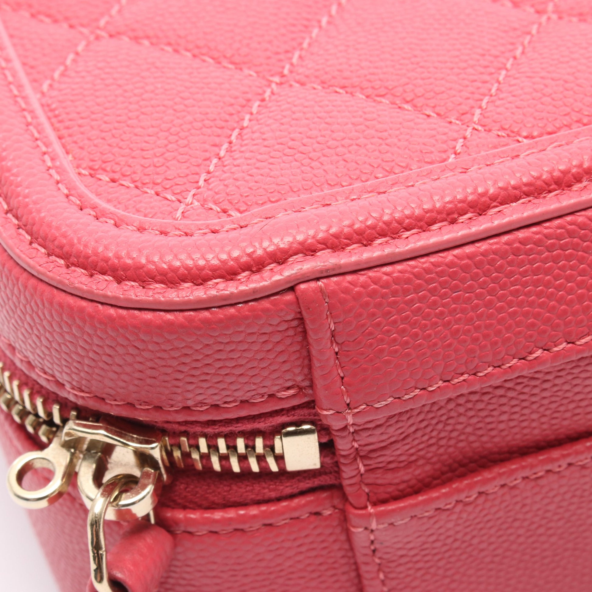CCフィグリー バニティバッグ チェーンショルダーバッグ キャビアスキン ピンク ゴールド金具 シャネル バッグ CHANEL