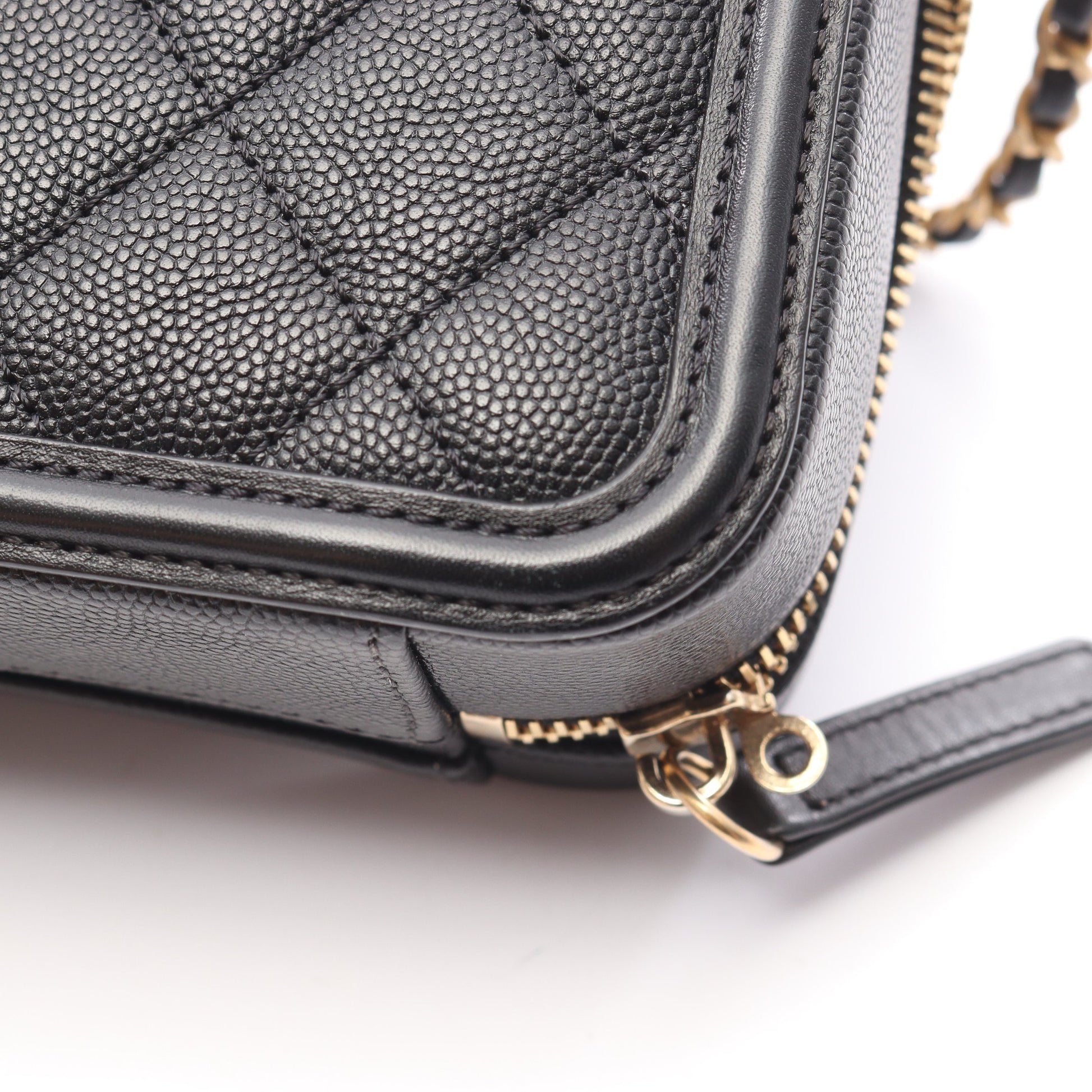 CCフィグリー バニティバッグ チェーンショルダーバッグ キャビアスキン ブラック ゴールド金具 シャネル バッグ CHANEL