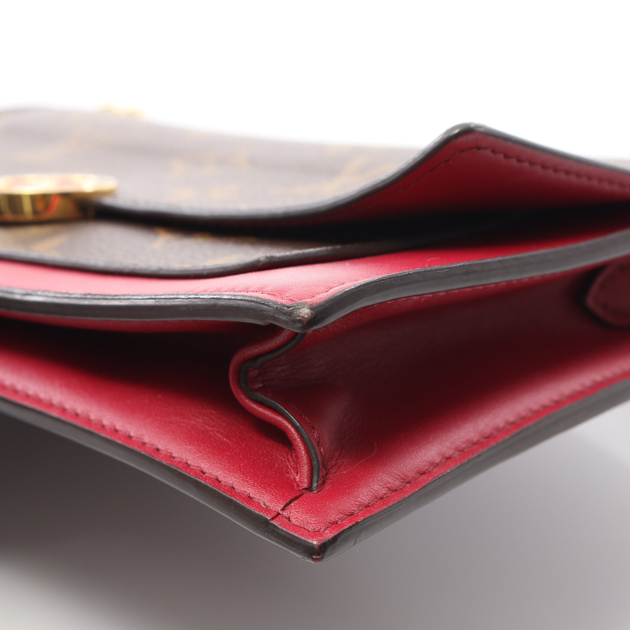 ポルトフォイユ フロール チェーン モノグラム フューシャ チェーン