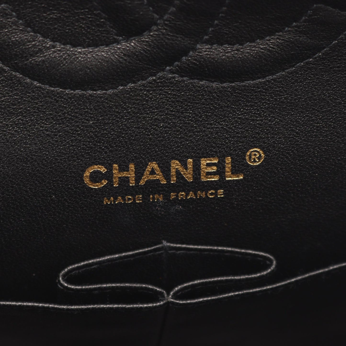 マトラッセ Wフラップ Wチェーンショルダーバッグ キャビアスキン ブラック ゴールド金具 シャネル バッグ CHANEL