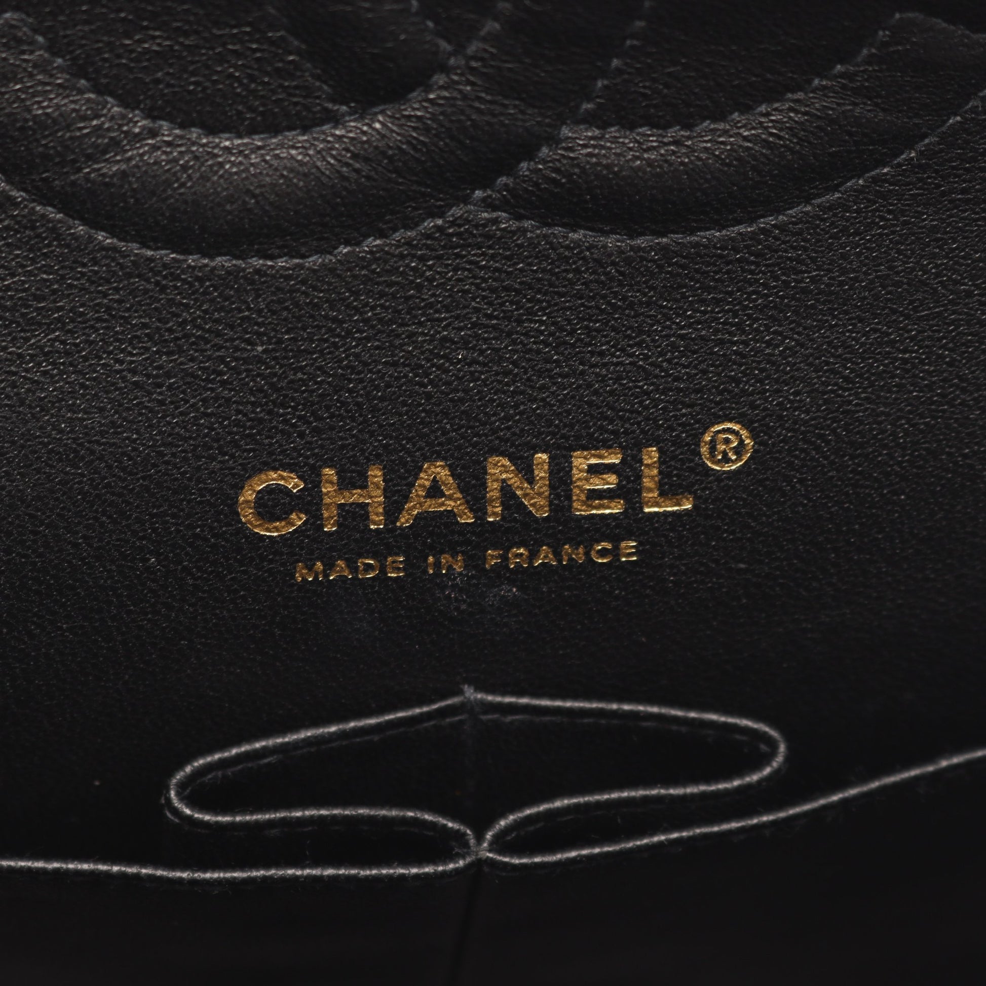 マトラッセ Wフラップ Wチェーンショルダーバッグ キャビアスキン ブラック ゴールド金具 シャネル バッグ CHANEL