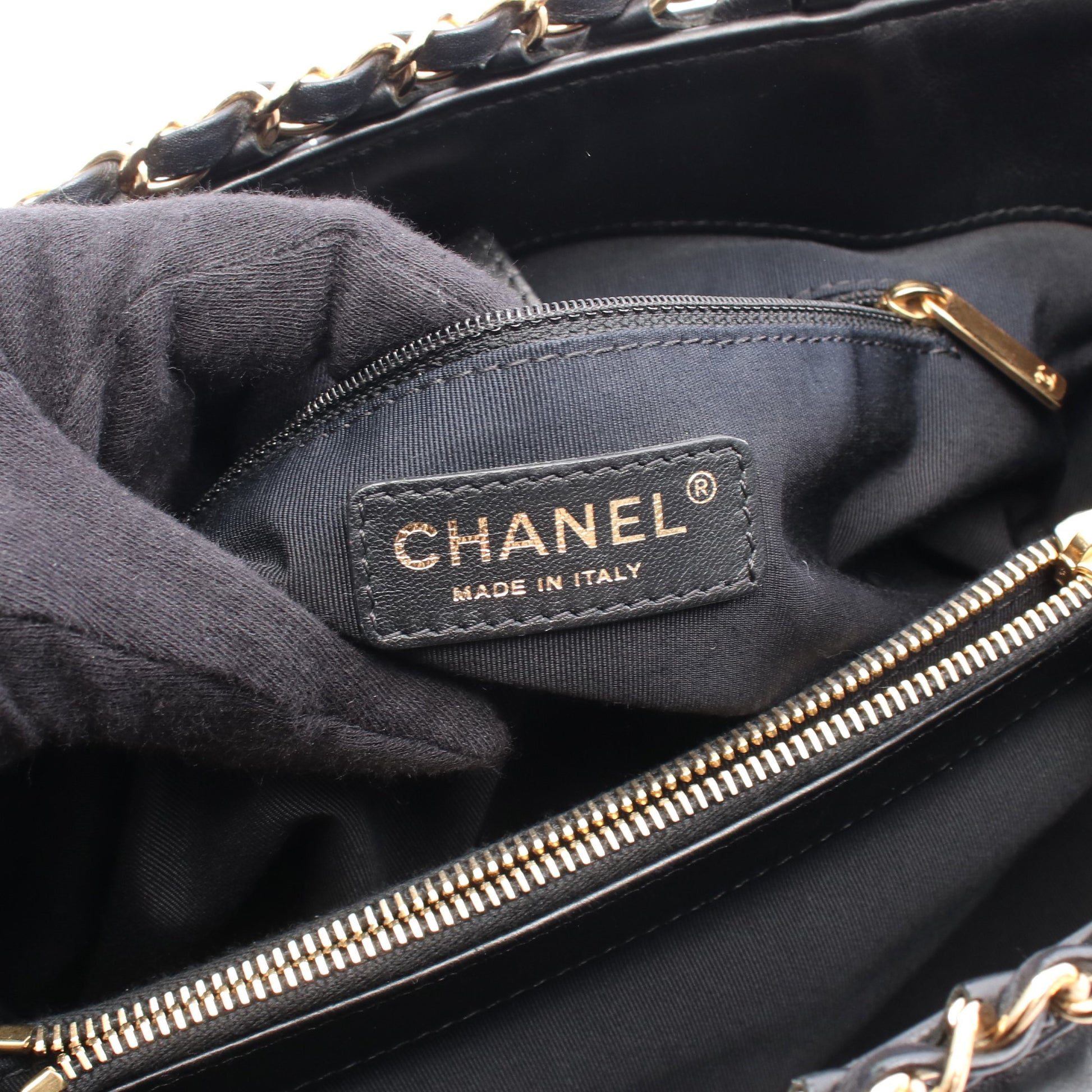 マトラッセ ココマーク チェーンショルダーバッグ レザー ブラック ゴールド金具 シャネル バッグ CHANEL
