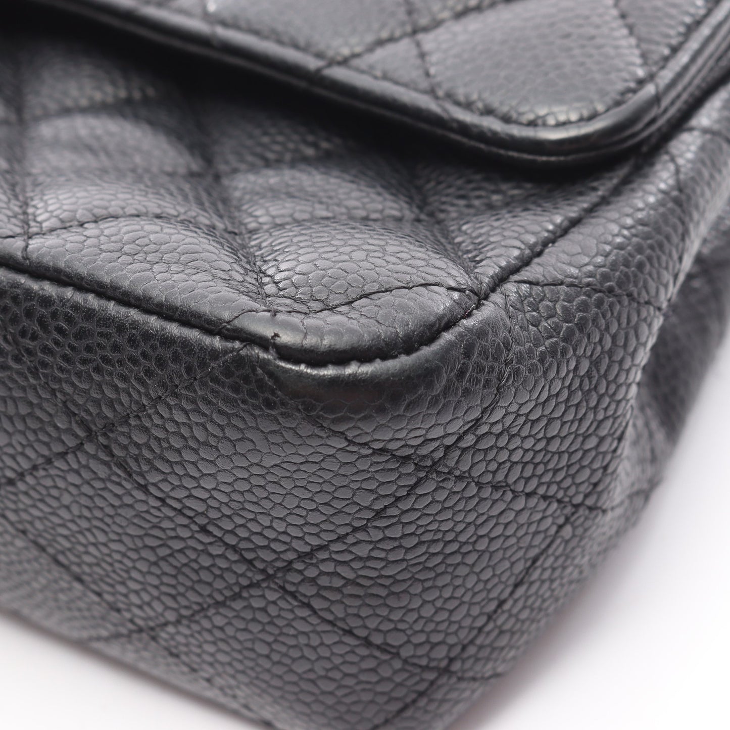 マトラッセ Wフラップ Wチェーンショルダーバッグ キャビアスキン ブラック ゴールド金具 シャネル バッグ CHANEL