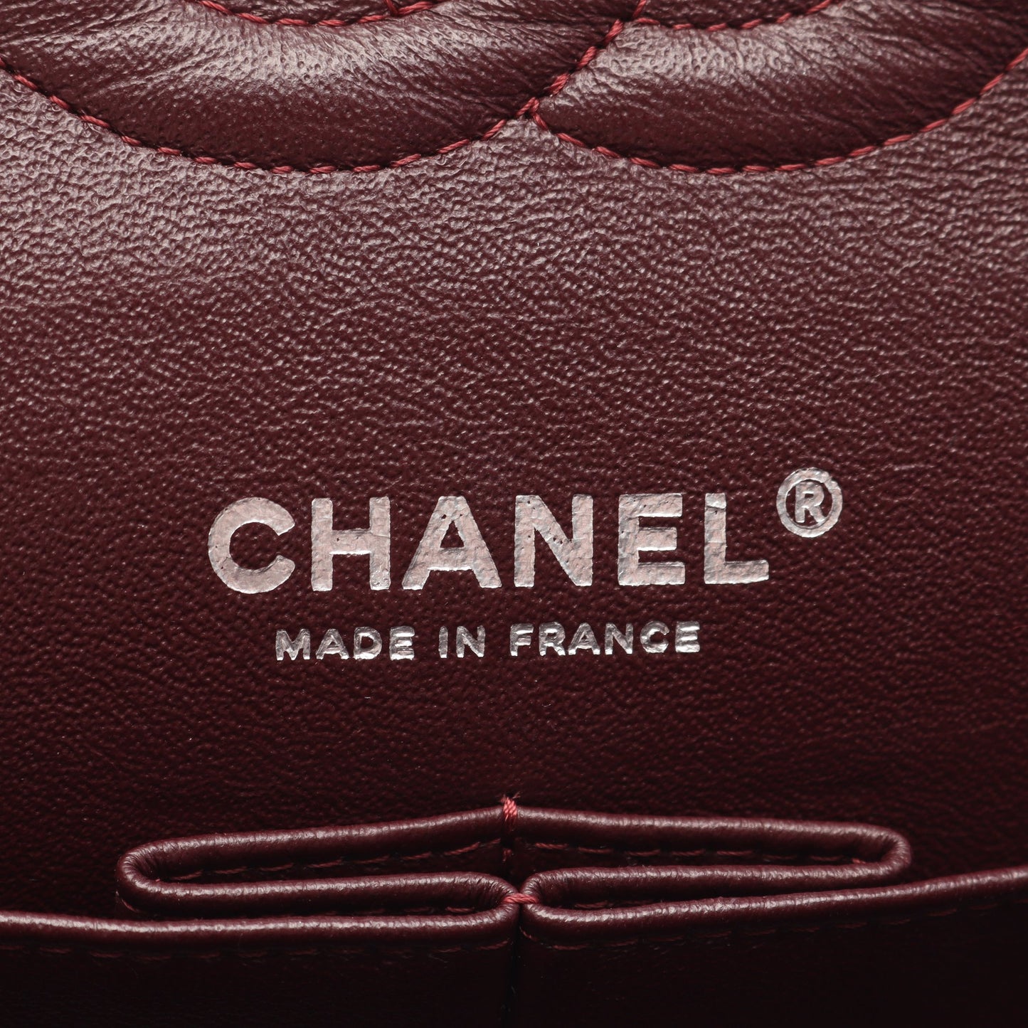 マトラッセ Wフラップ Wチェーンショルダーバッグ キャビアスキン ブラック シルバー金具 シャネル バッグ CHANEL