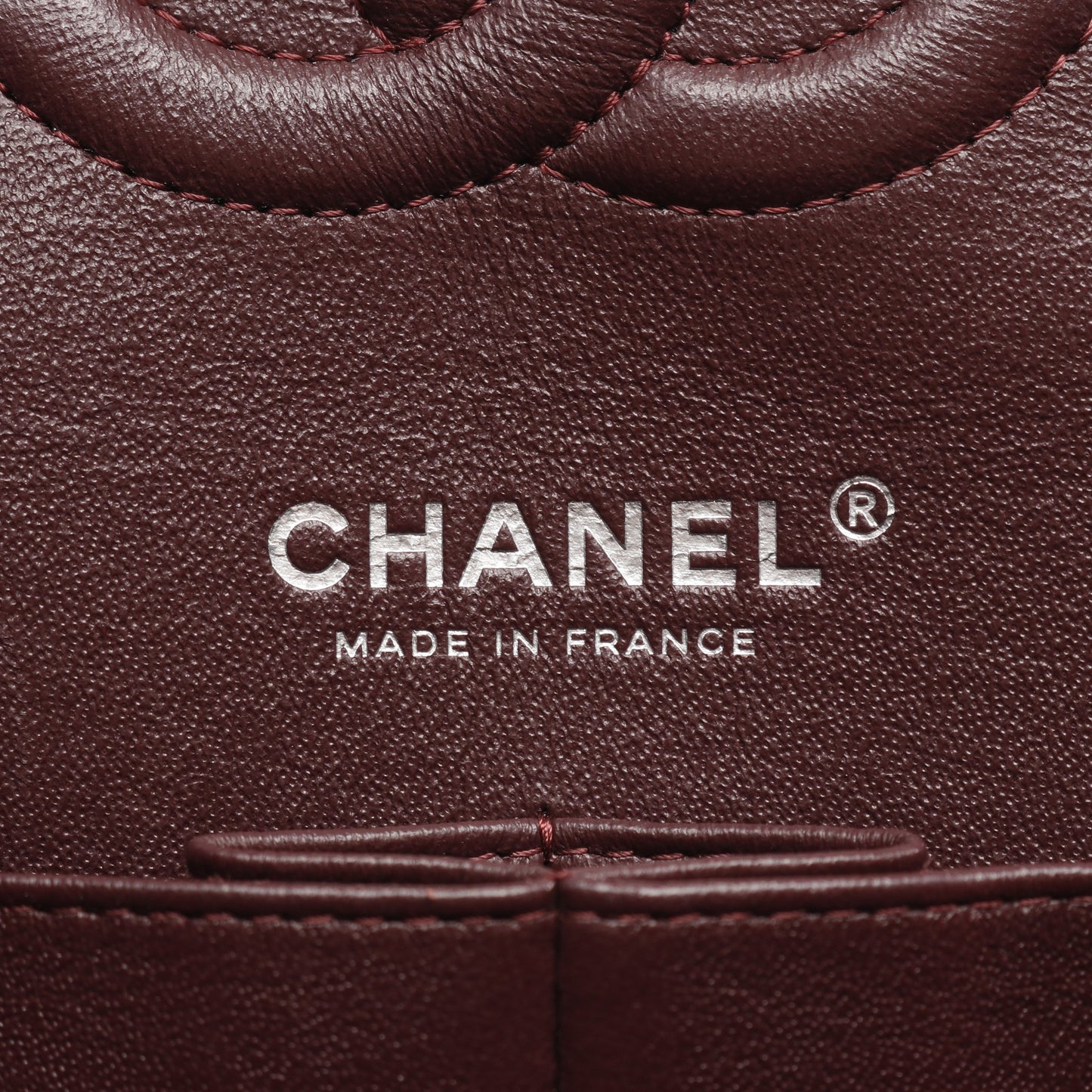 マトラッセ Wフラップ Wチェーンショルダーバッグ キャビアスキン ブラック シルバー金具 シャネル バッグ CHANEL