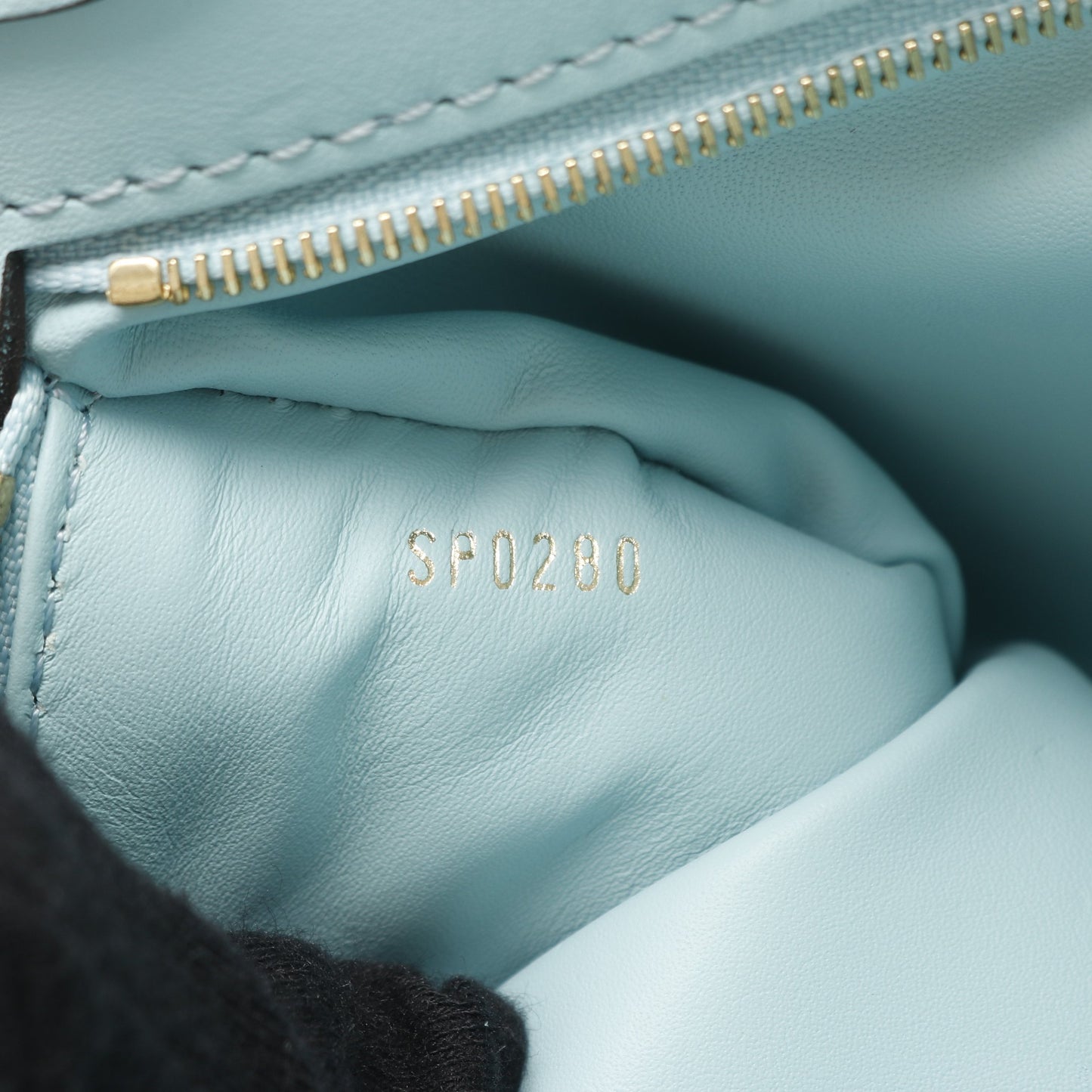 ミラPM エギュマリーヌ ハンドバッグ レザー ライトブルー 2WAY ルイヴィトン バッグ LOUIS VUITTON