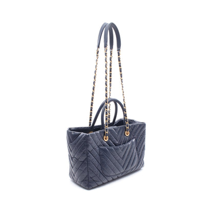 シェブロン Vステッチ チェーンショルダーバッグ エイジドカーフスキン ネイビー ゴールド金具 シャネル バッグ CHANEL