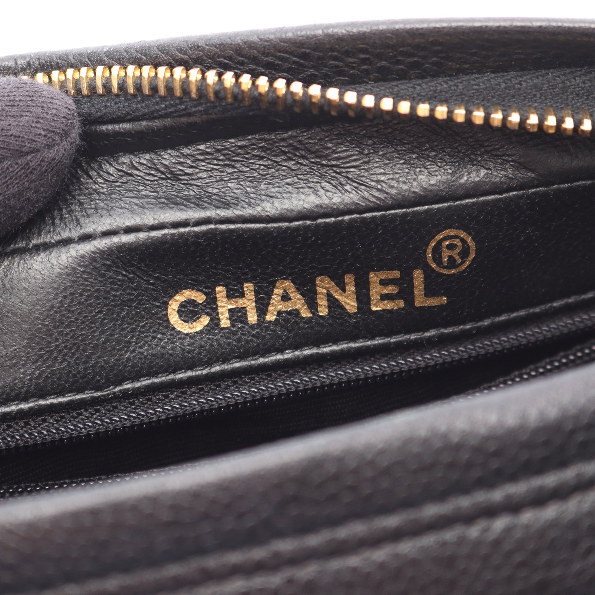 Wチェーンショルダーバッグ キャビアスキン ブラック ゴールド金具 シャネル バッグ CHANEL