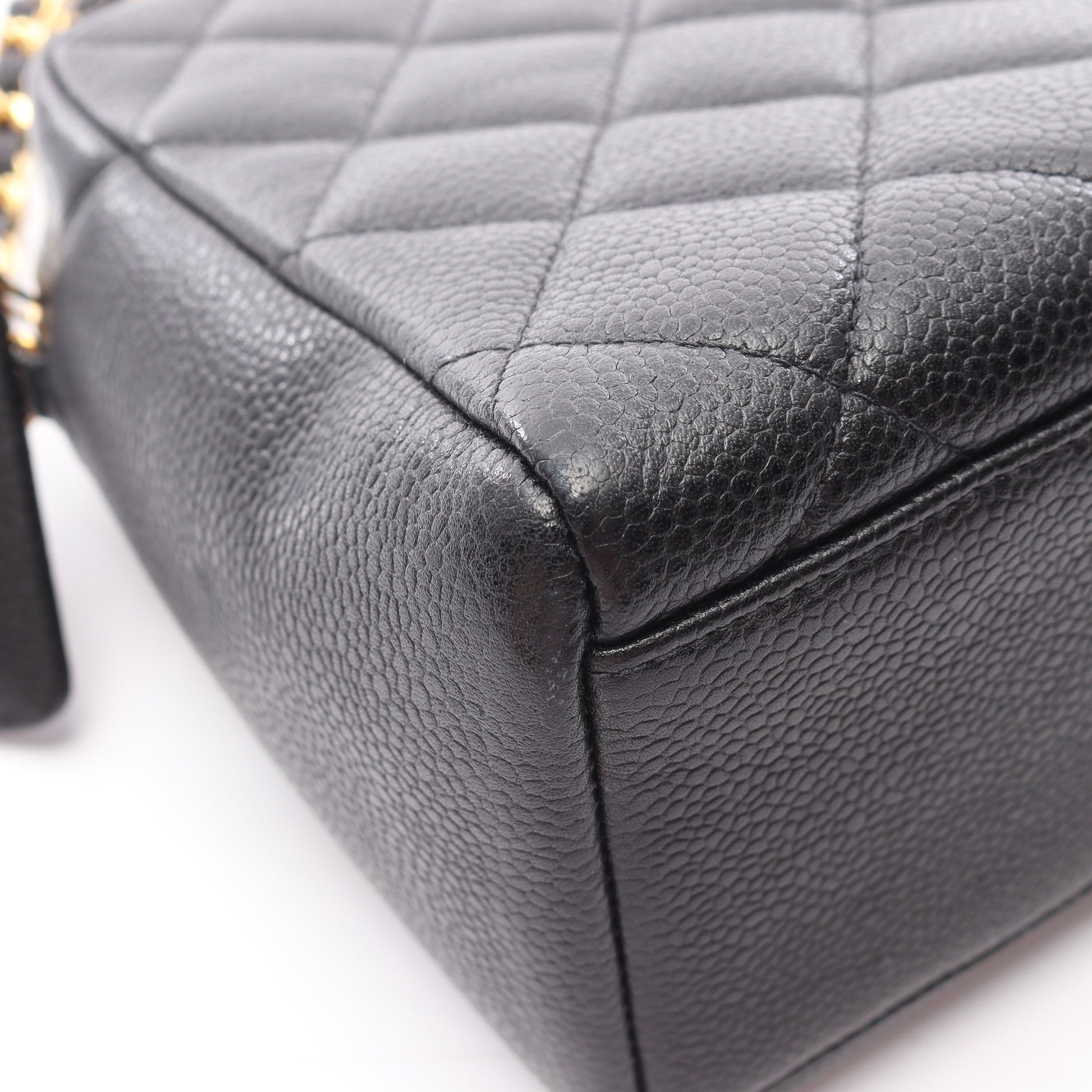 Wチェーンショルダーバッグ キャビアスキン ブラック ゴールド金具 シャネル バッグ CHANEL