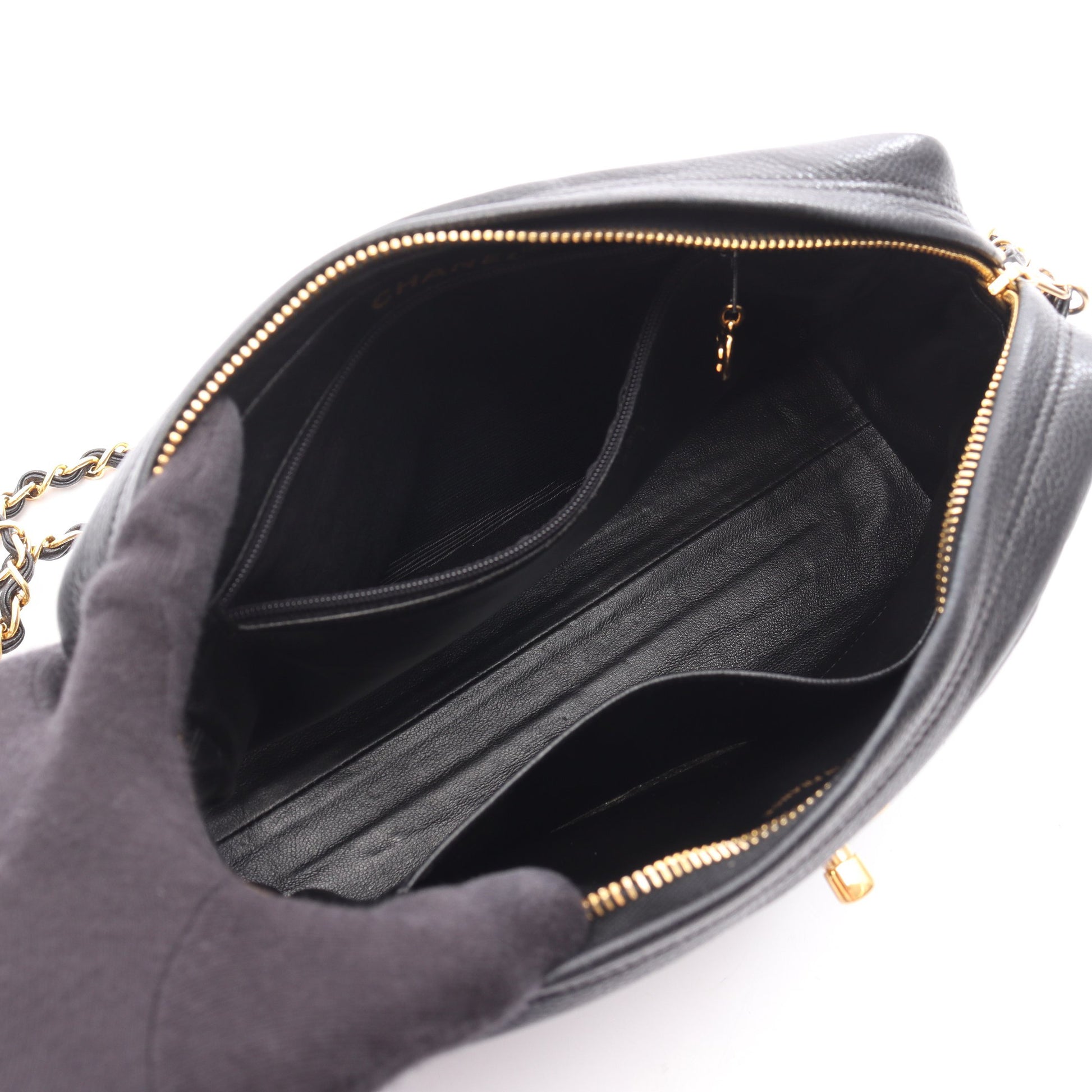 Wチェーンショルダーバッグ キャビアスキン ブラック ゴールド金具 シャネル バッグ CHANEL