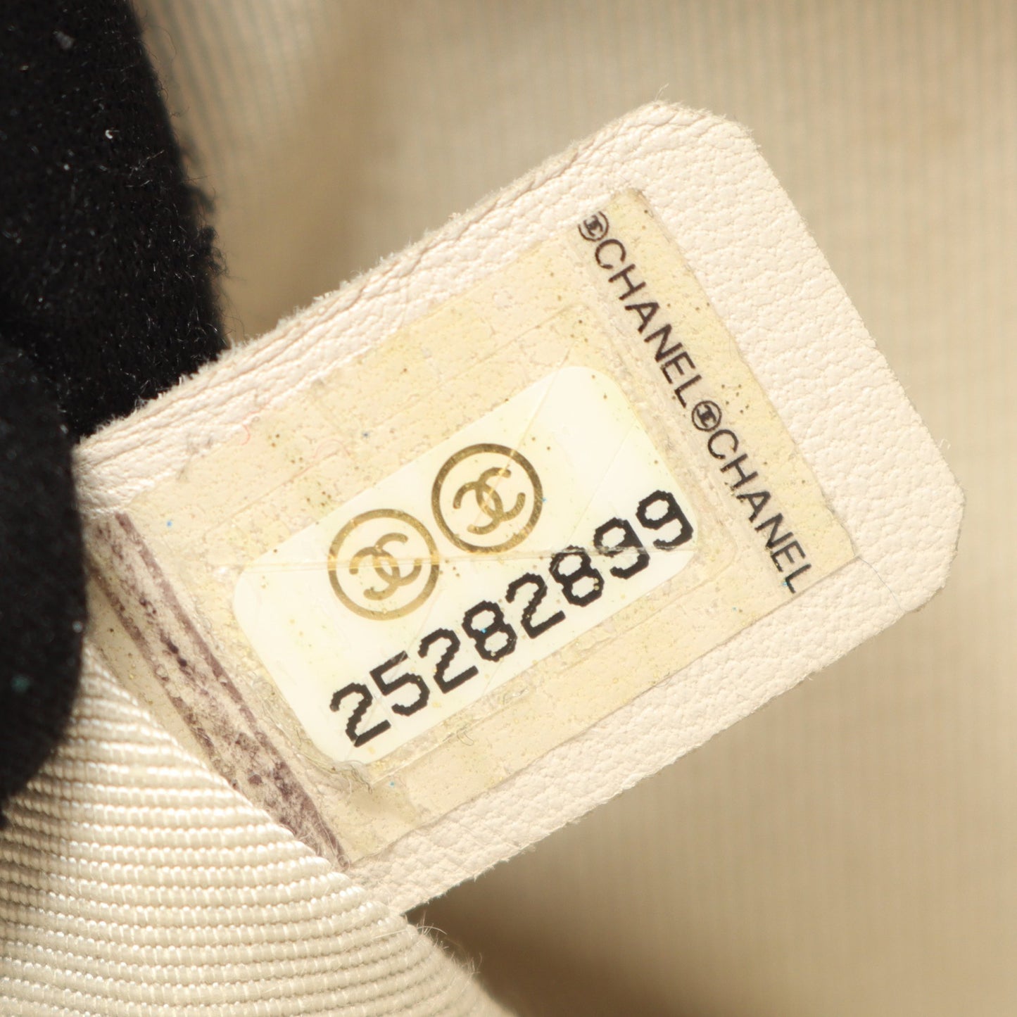 マトラッセ トップハンドル チェーンショルダーバッグ ラムスキン オフホワイト ゴールド金具 2WAY シャネル バッグ CHANEL
